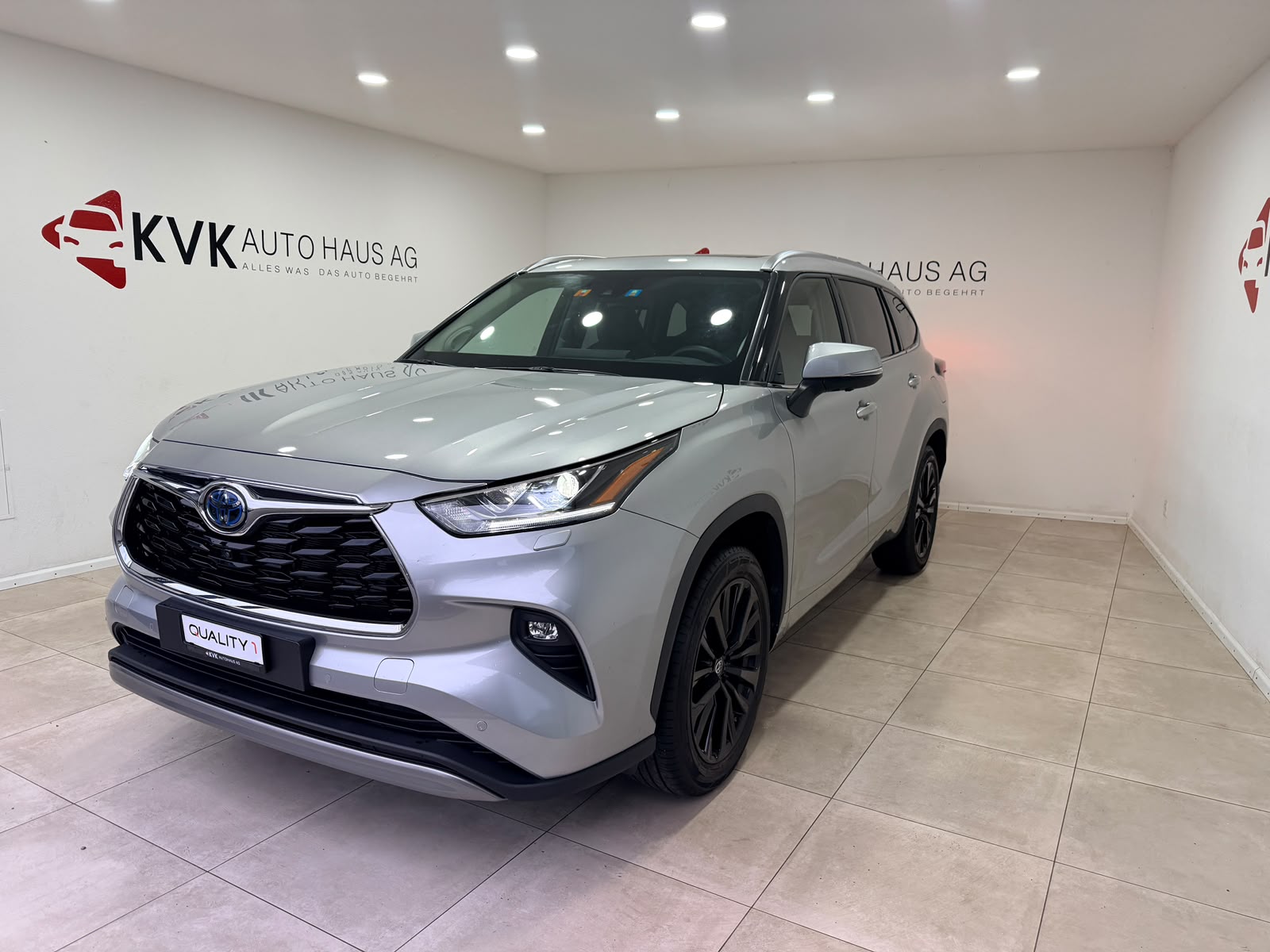 TOYOTA Highlander 2.5 HSD Premium e-CVT*Vollaustattung*15 Jahre Werksgarantie*CH Fahrzeug*7 Plätzer*-showroom-element-2