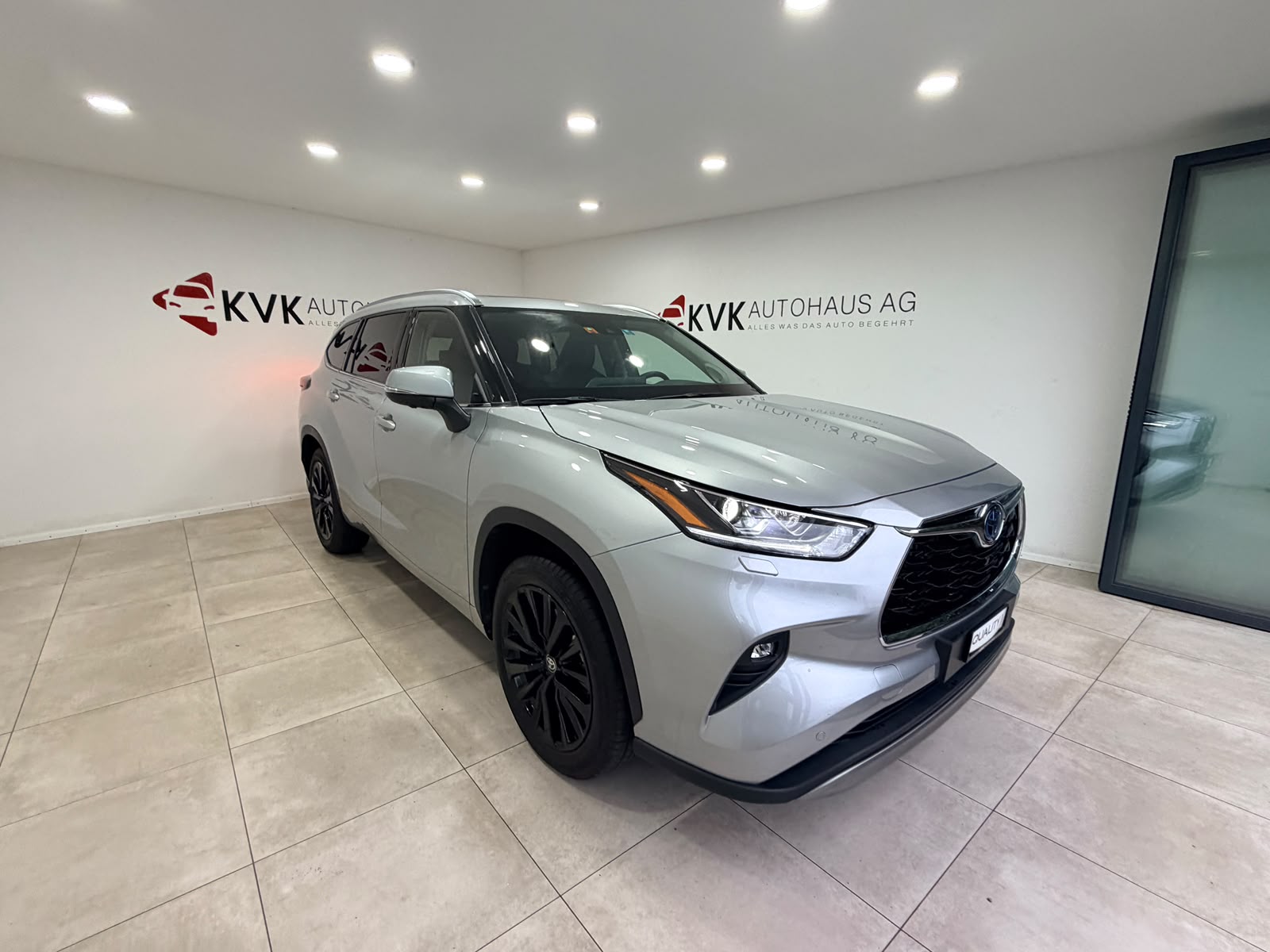 TOYOTA Highlander 2.5 HSD Premium e-CVT*Vollaustattung*15 Jahre Werksgarantie*CH Fahrzeug*7 Plätzer*-image-5