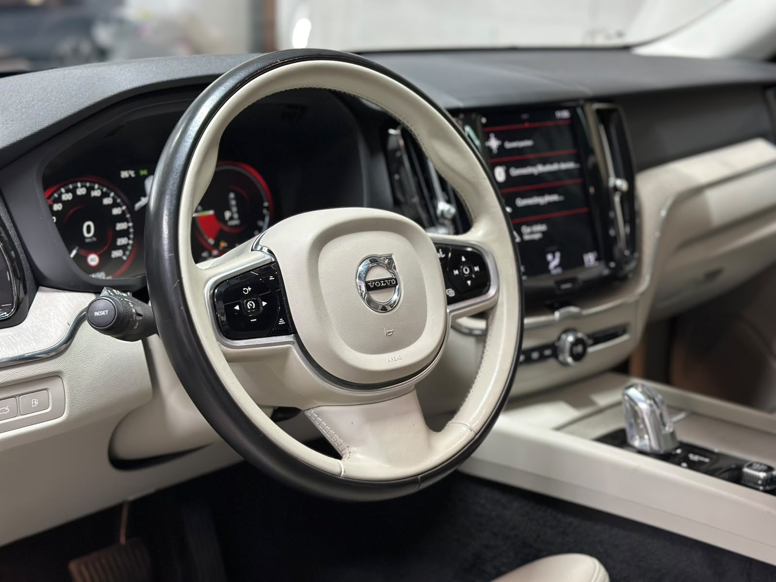 VOLVO XC60 T8 eAWD Inscription Geartronic-image-6