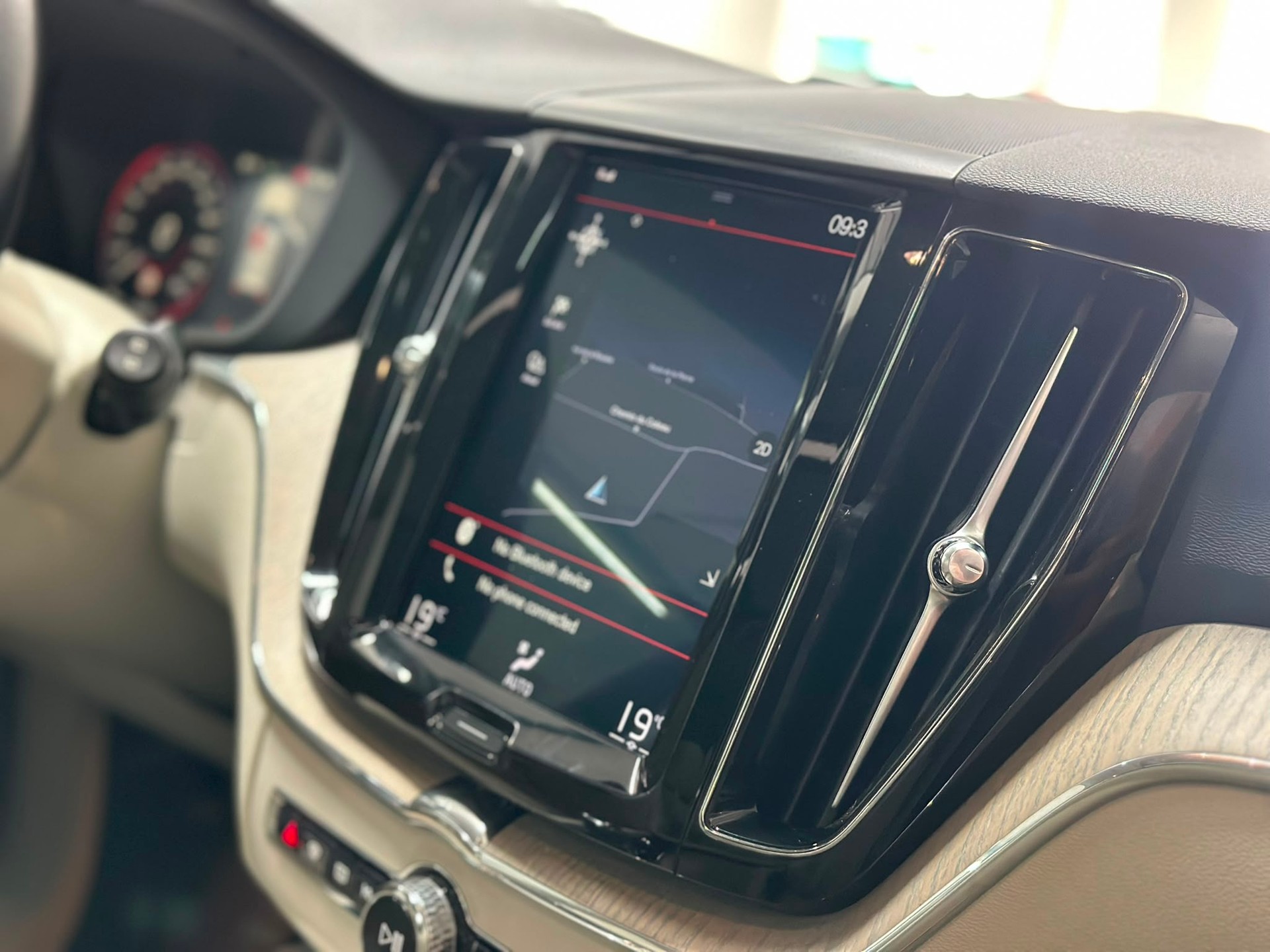VOLVO XC60 T8 eAWD Inscription Geartronic-image-14