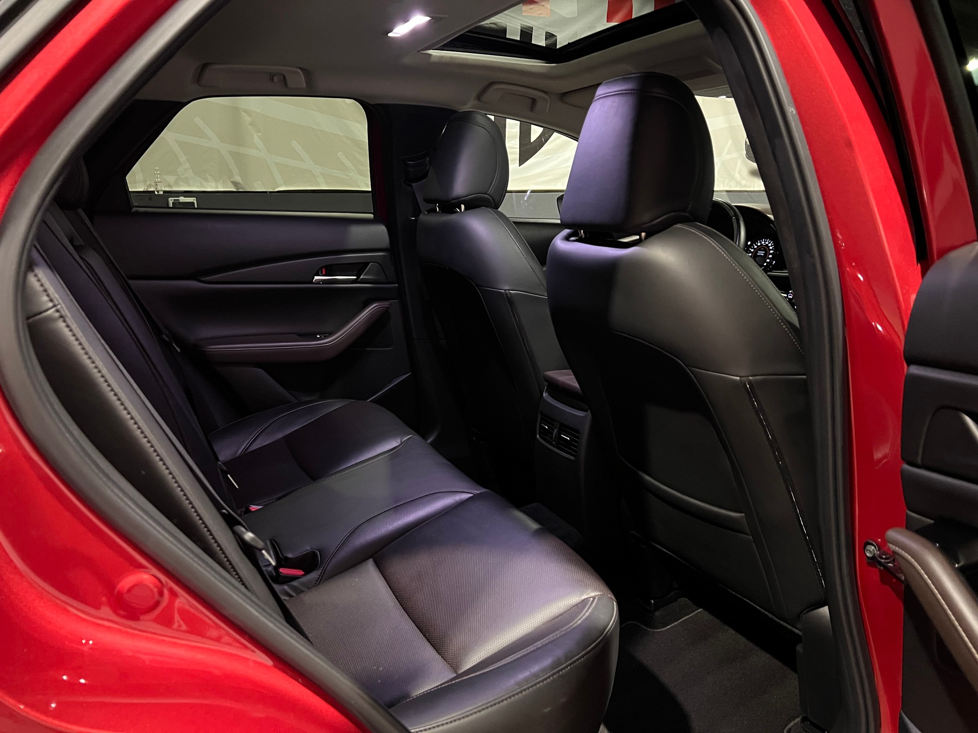 MAZDA CX-30 SKYACTIV-X M Hybrid 180 Revolution AWD Automat-image-16