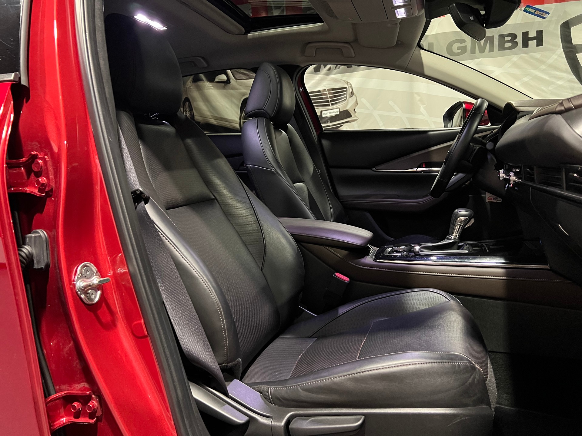 MAZDA CX-30 SKYACTIV-X M Hybrid 180 Revolution AWD Automat-image-14
