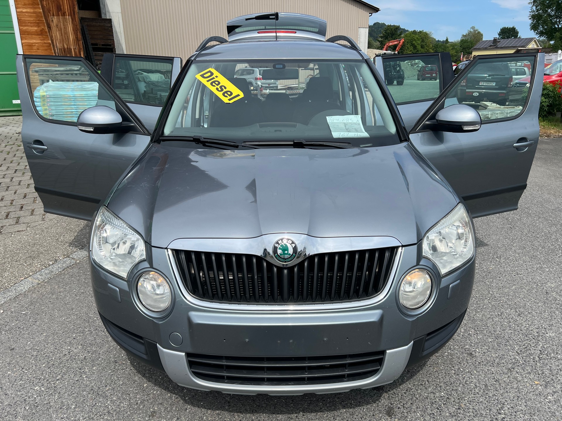 SKODA Yeti 2.0 TDI Experience 4x4-image-6