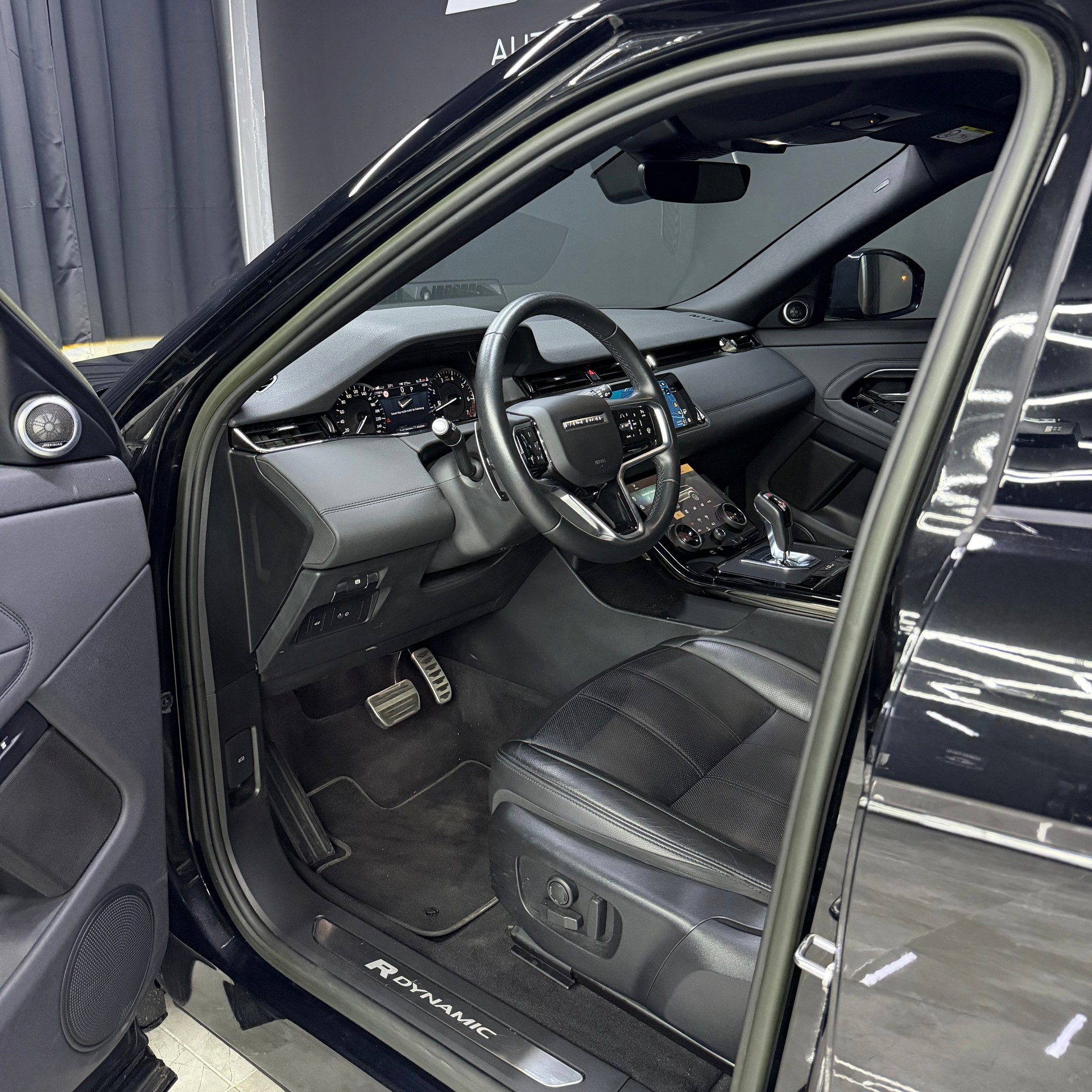LAND ROVER Range Rover Evoque Bronze Collection 200 AT9-image-7