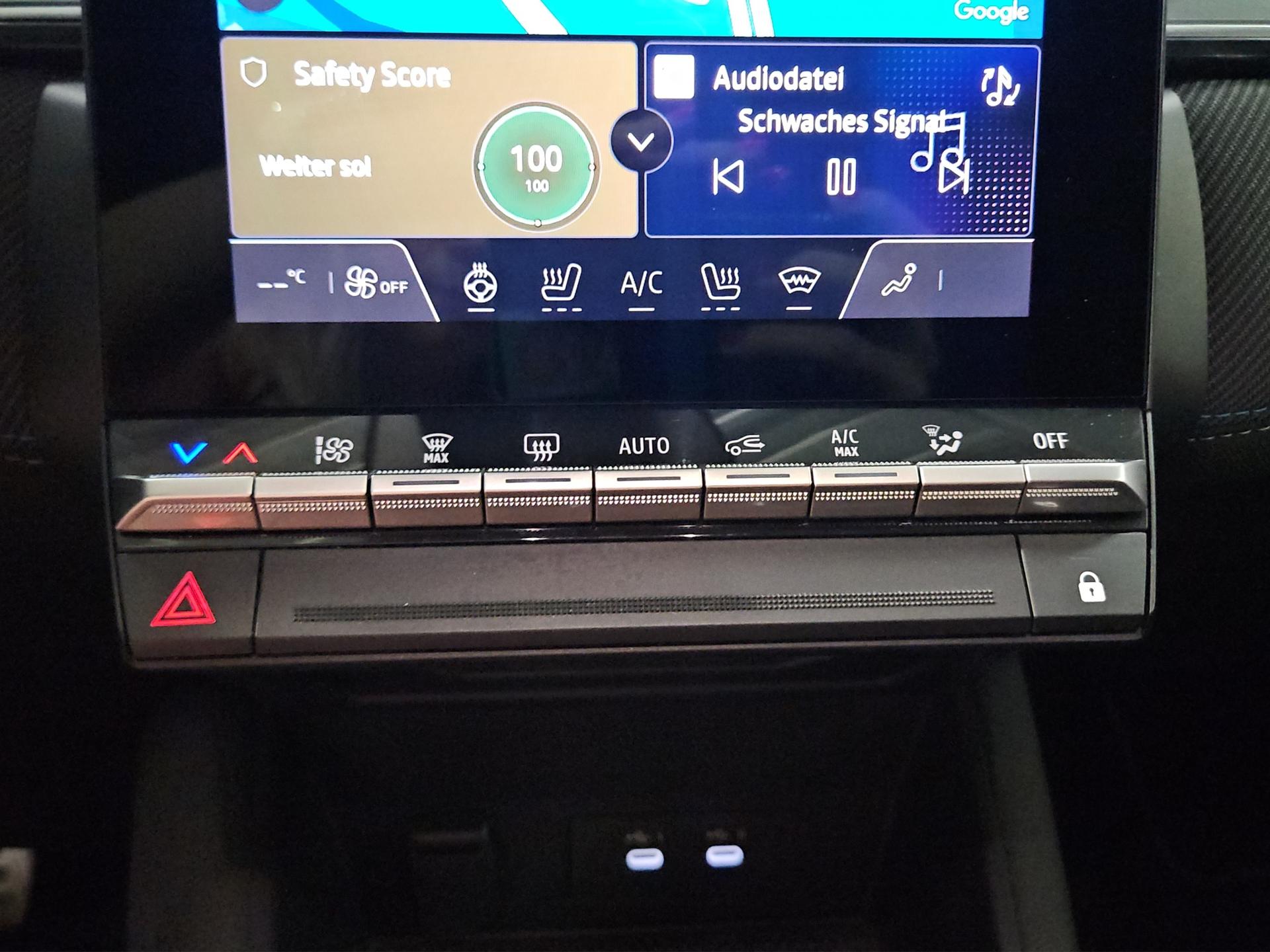 RENAULT Captur 1.3 TCe Esprit Alpine EDC-image-21