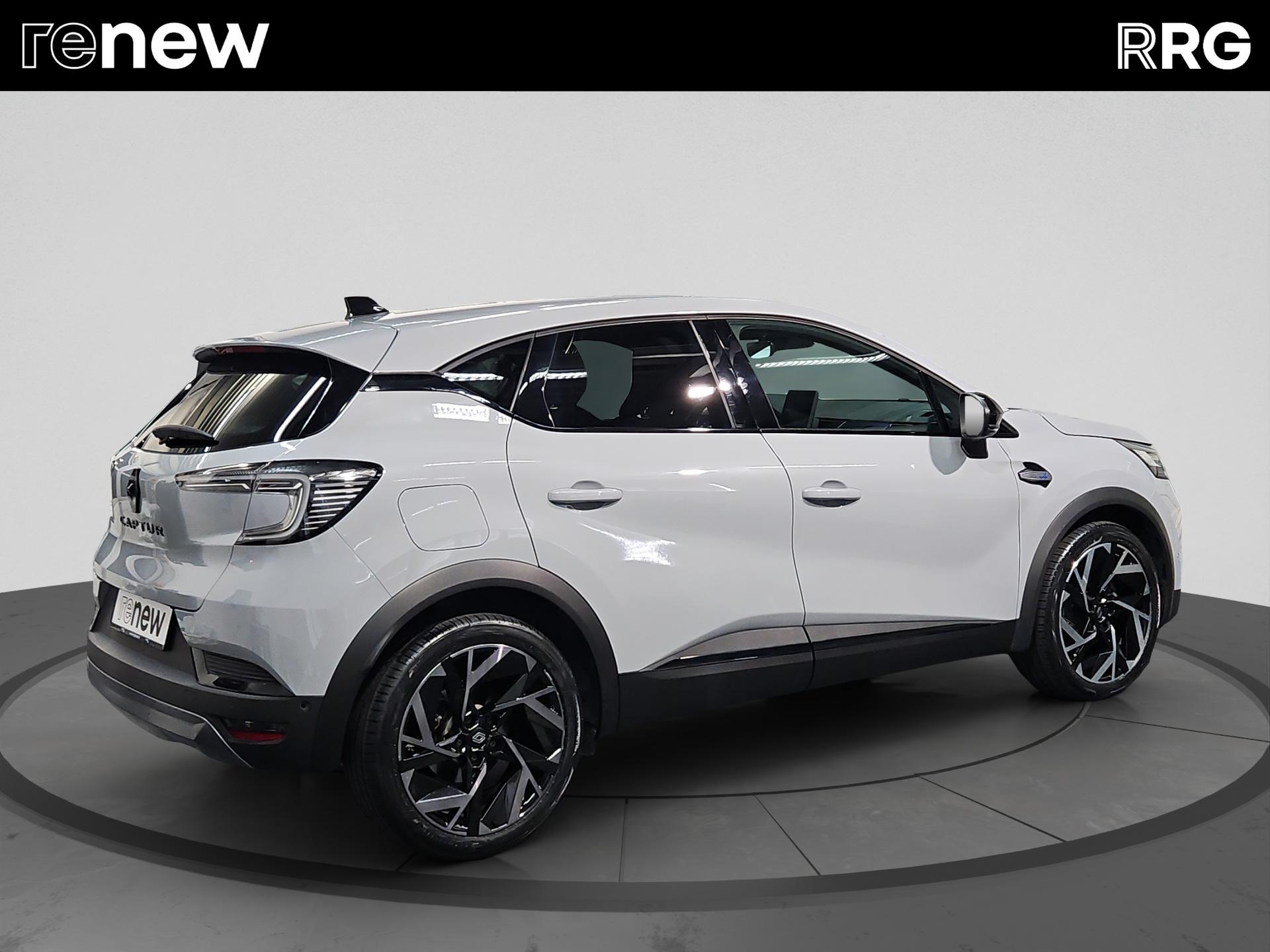 RENAULT Captur 1.3 TCe Esprit Alpine EDC-image-2