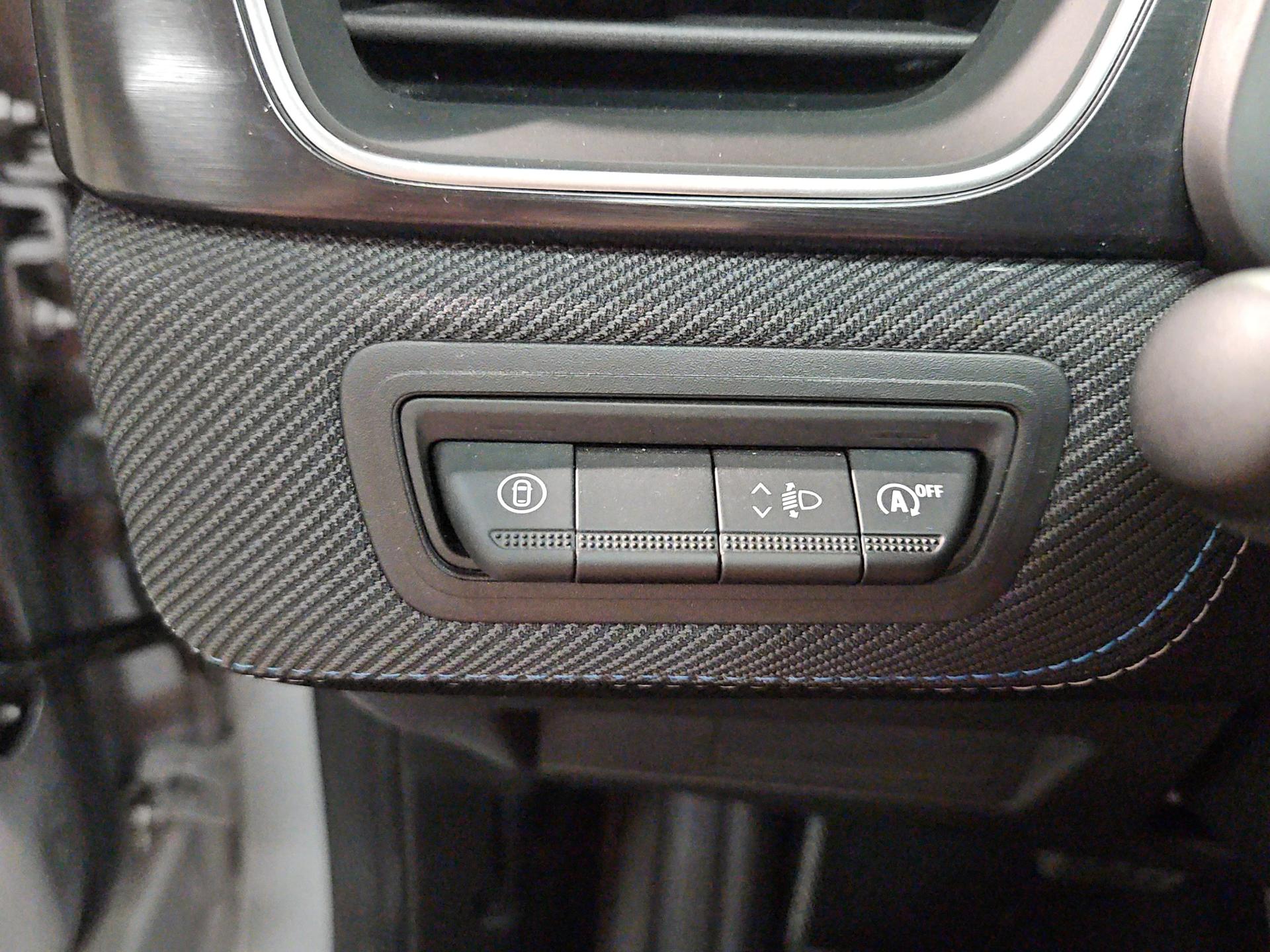 RENAULT Captur 1.3 TCe Esprit Alpine EDC-image-20