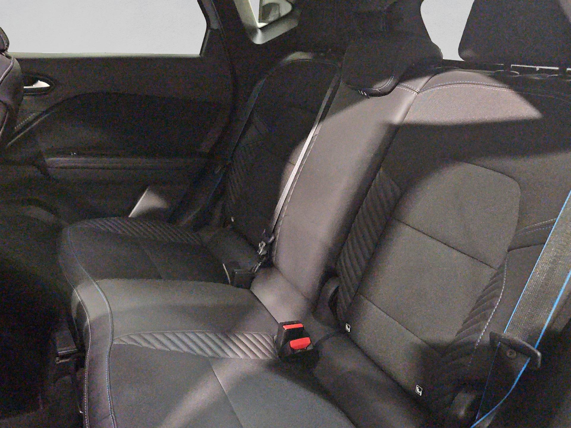 RENAULT Captur 1.3 TCe Esprit Alpine EDC-image-14