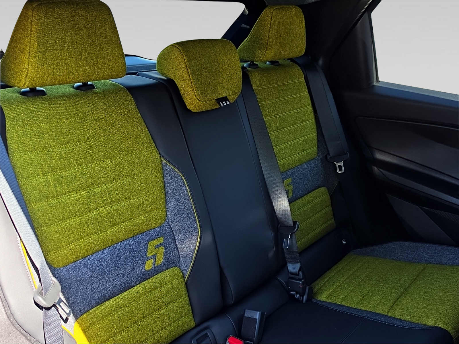RENAULT R5 E-Tech Comfort Range iconic five-image-11