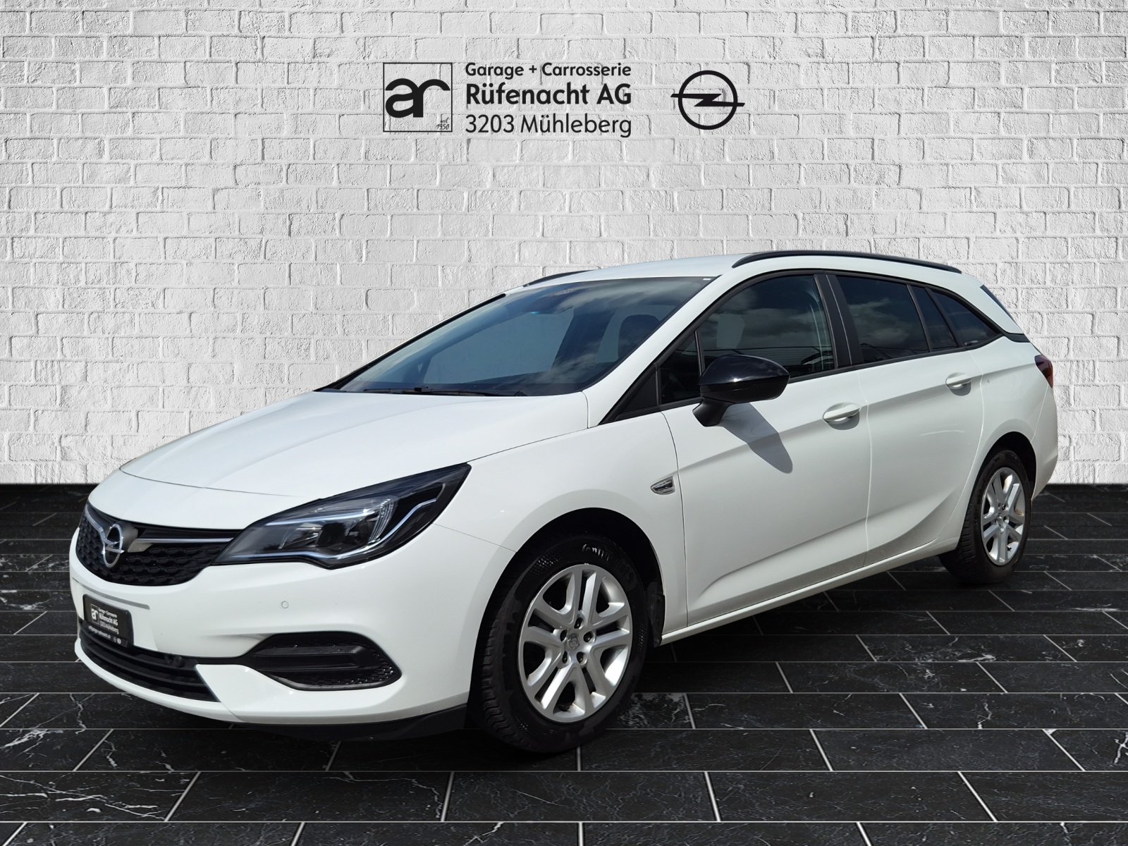 OPEL Astra Sports Tourer 1.4 T Edition S/S-image-0