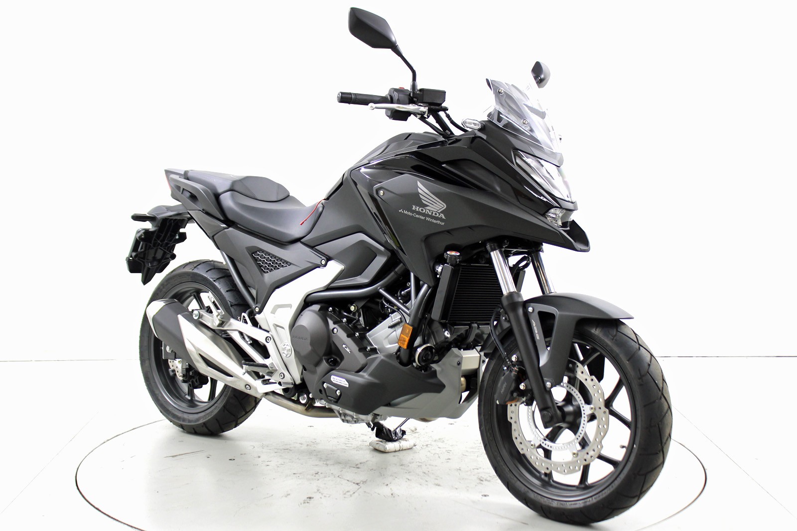 HONDA NC 750 X ABS DTC-showroom-element-1