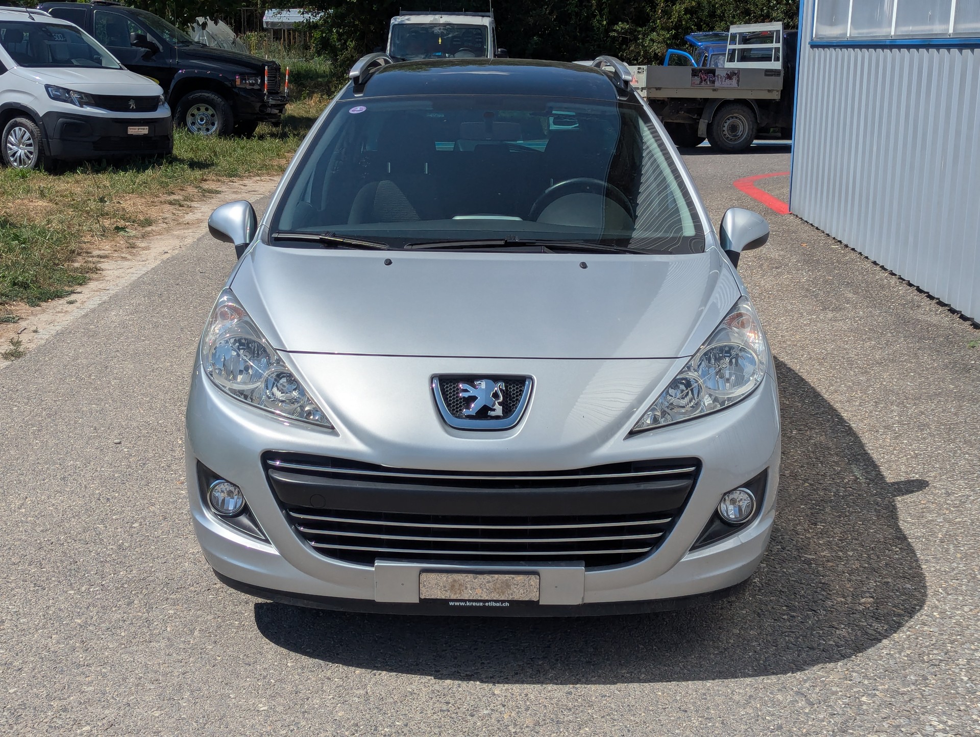 PEUGEOT 207 SW 1.6 16V Trendy Clim-image-4