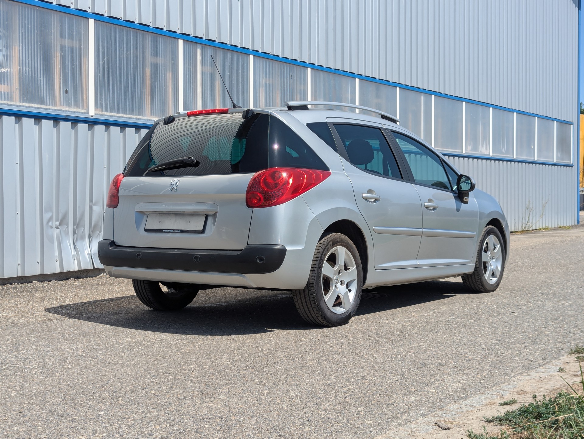 PEUGEOT 207 SW 1.6 16V Trendy Clim-image-8