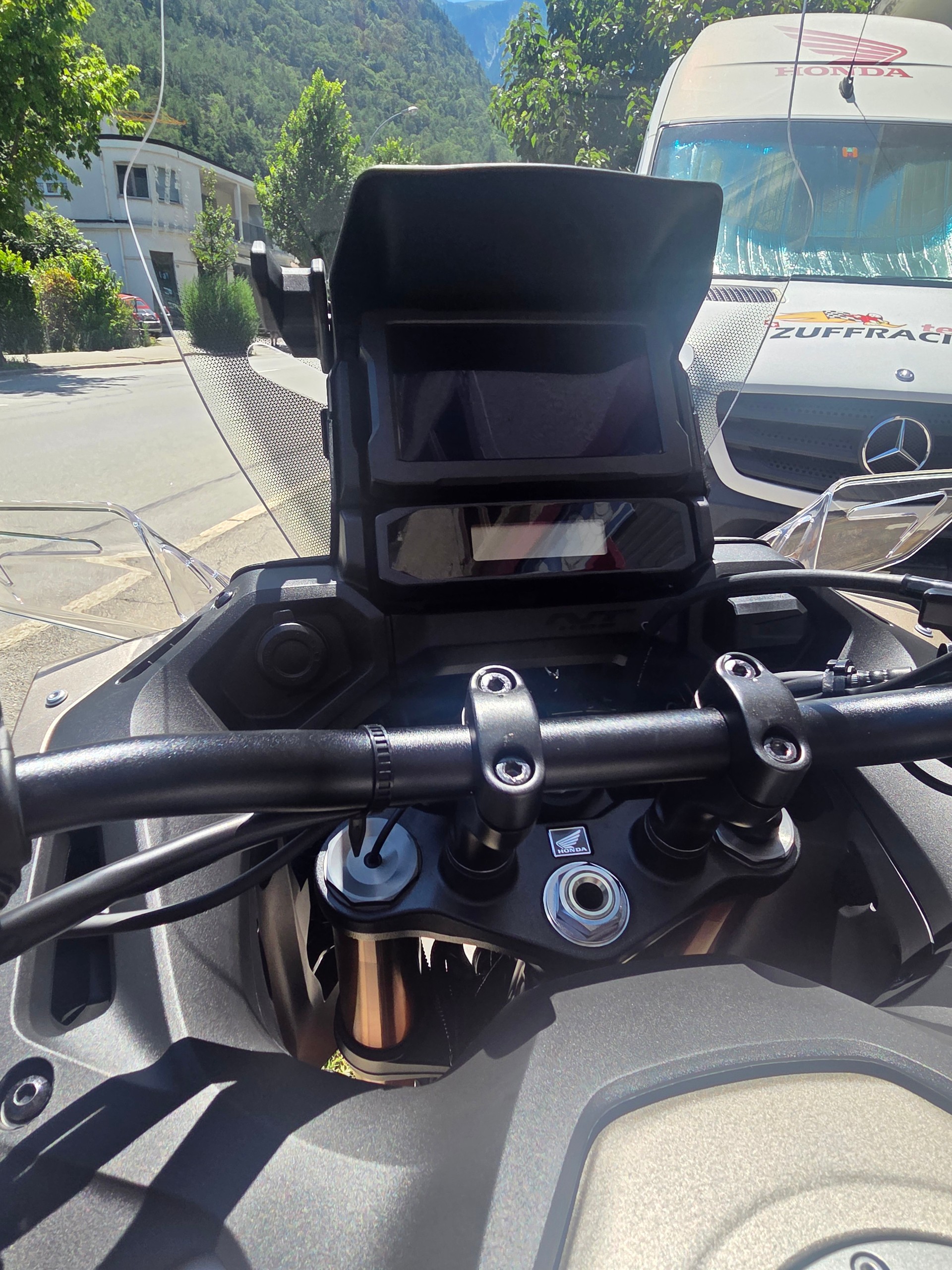 HONDA NT 1100 DCT E.S.-image-6
