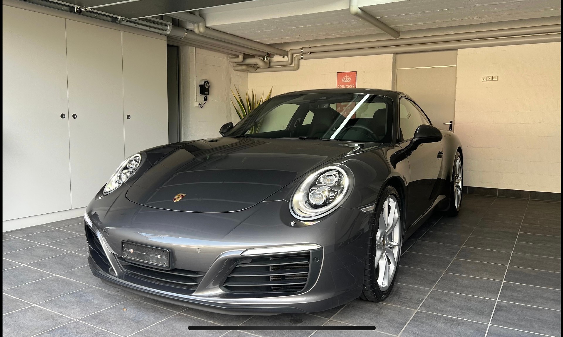 PORSCHE 3.0 Carrera PDK-image-0
