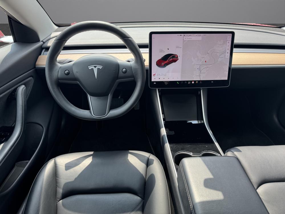 TESLA Model 3 Long Range Dual Motor AWD (CH-Fahrzeug)-image-8