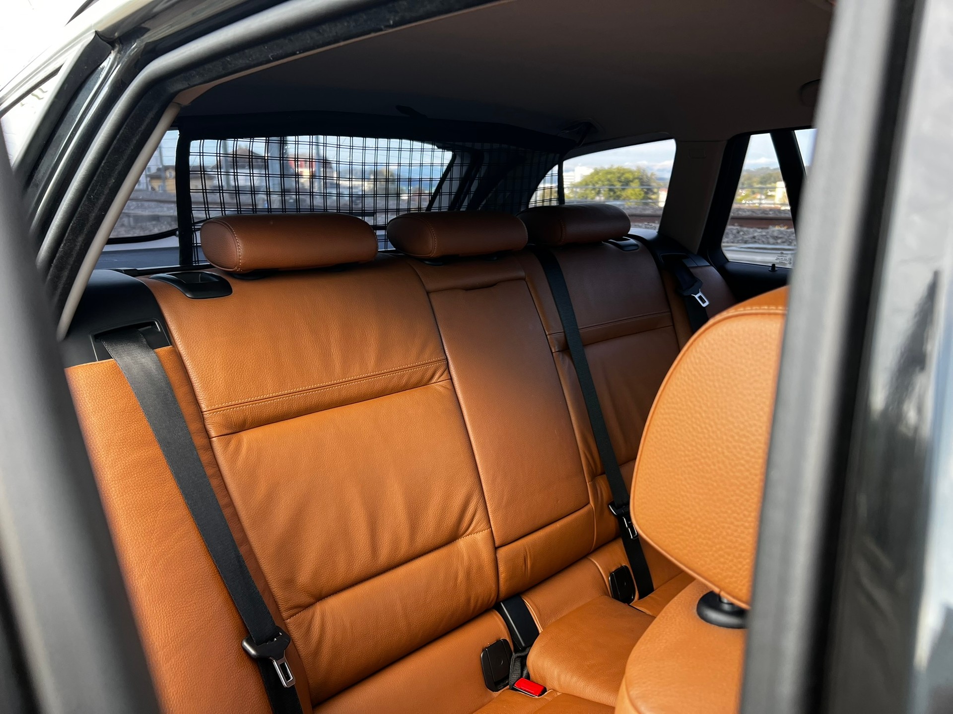 BMW 325i Touring Steptronic-image-10