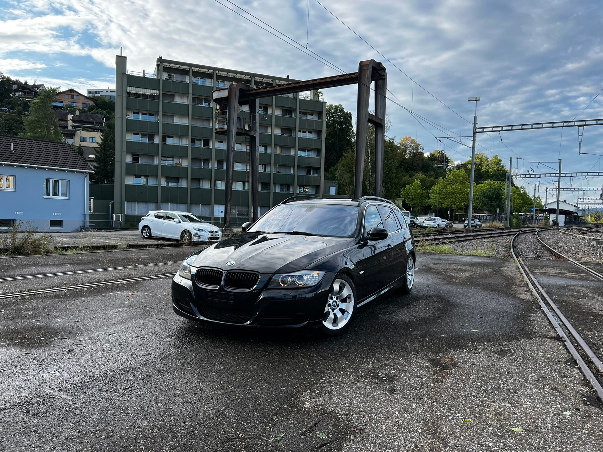 BMW 325i Touring Steptronic-image-0