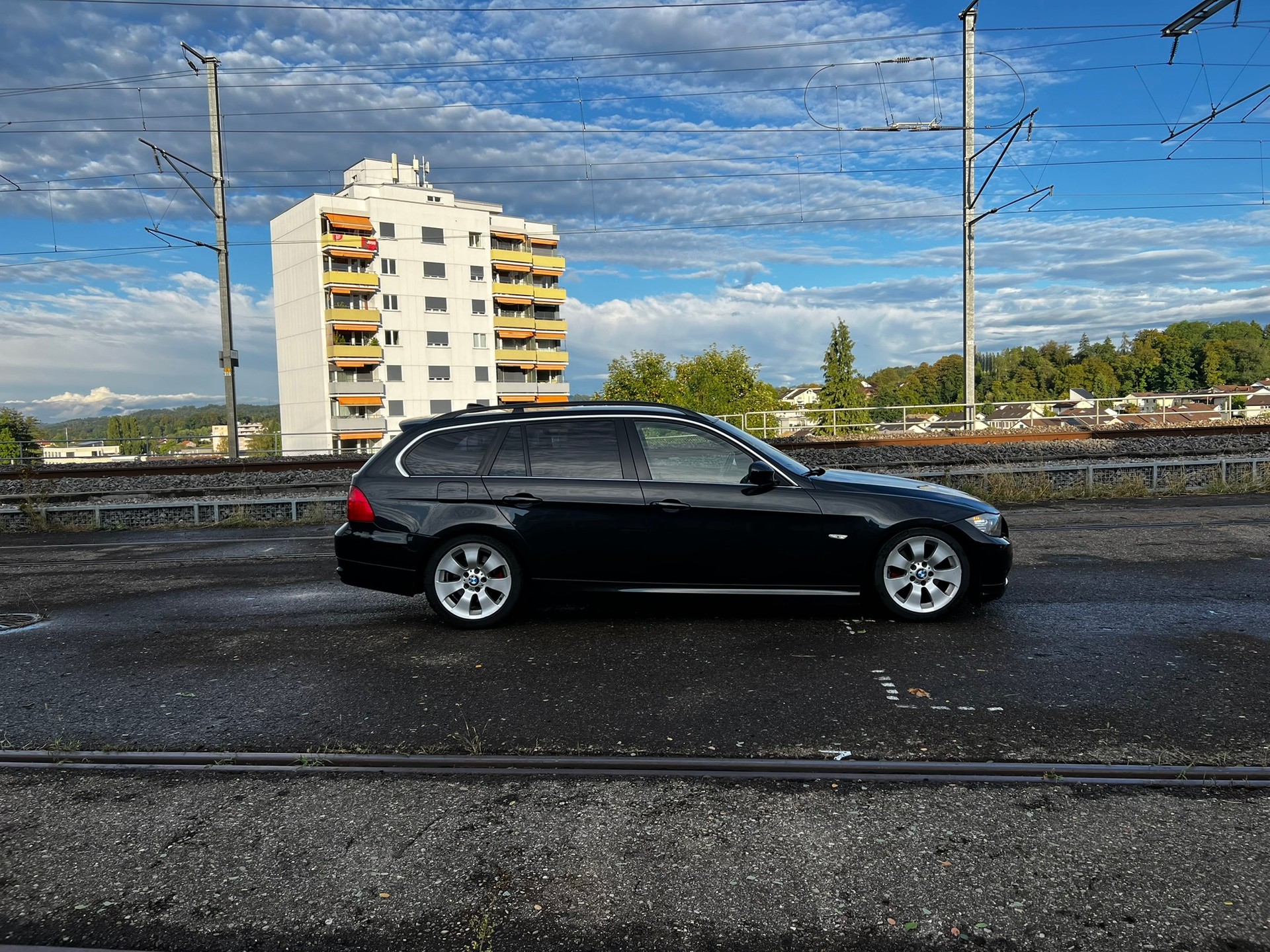 BMW 325i Touring Steptronic-image-3