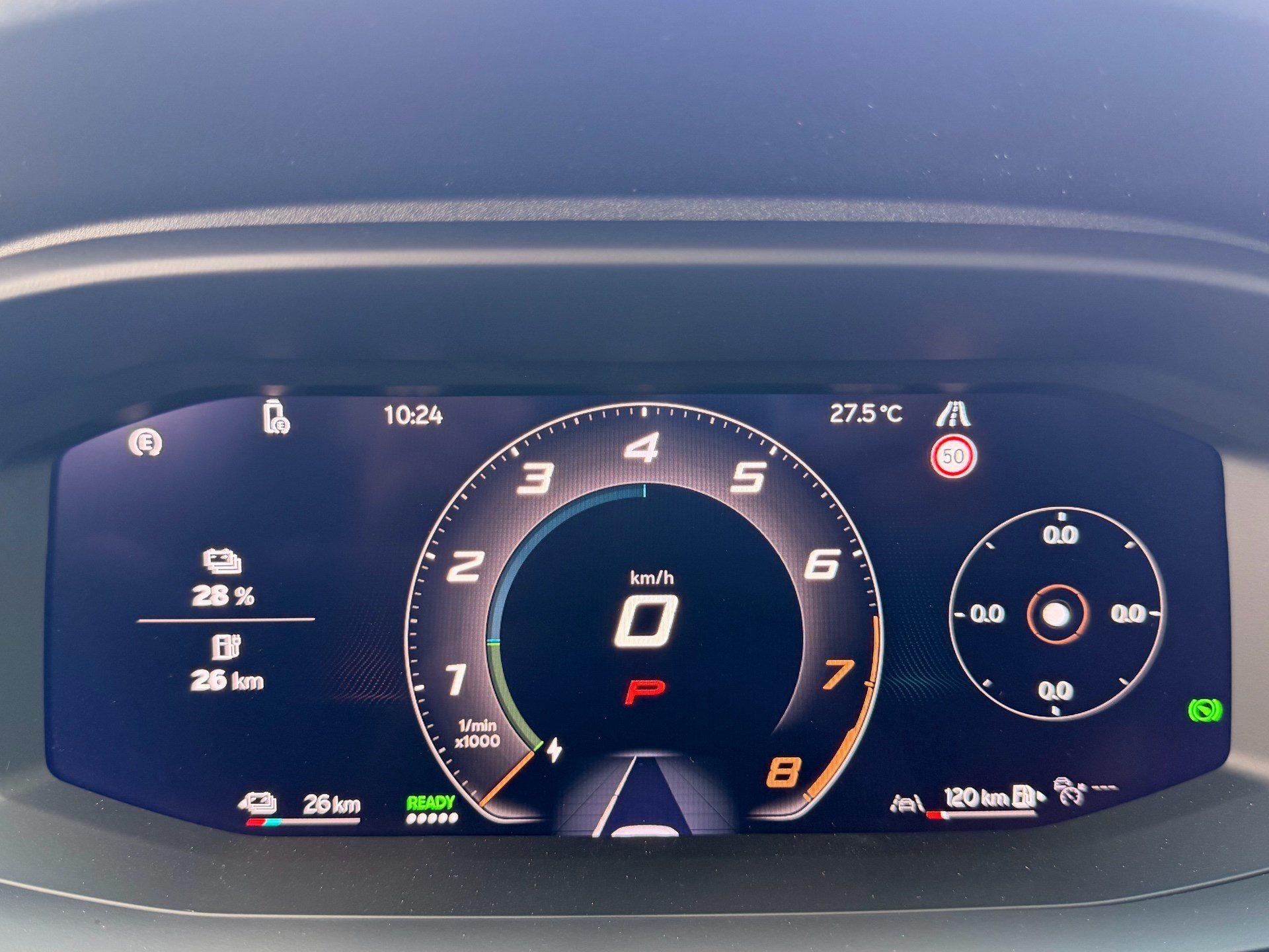 CUPRA Terramar 1.5 e-Hybrid 204 PS *** ANHÄNGERKUPPLUNG & PANORAMADACH ***-image-9