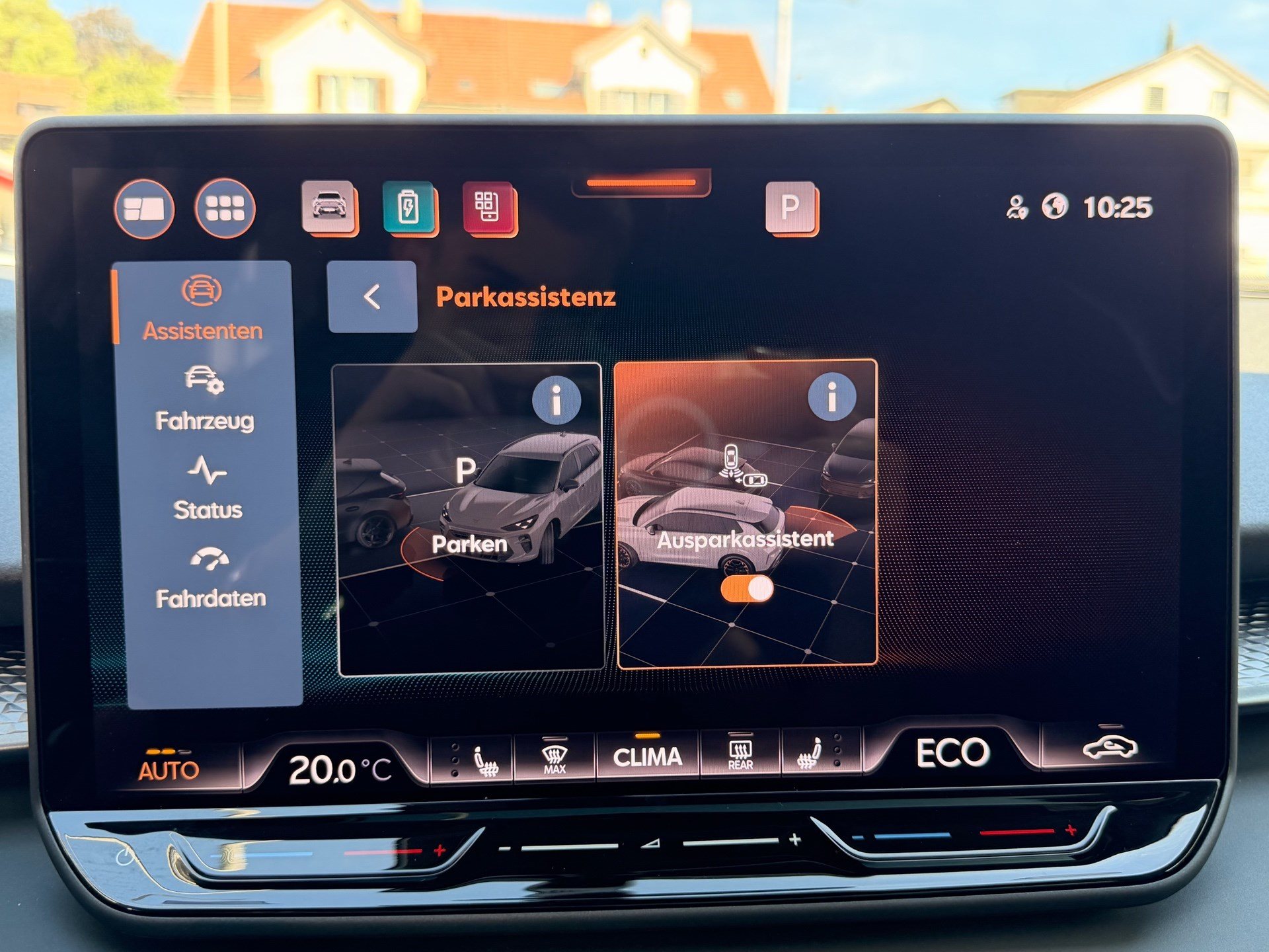 CUPRA Terramar 1.5 e-Hybrid 204 PS *** ANHÄNGERKUPPLUNG & PANORAMADACH ***-image-19