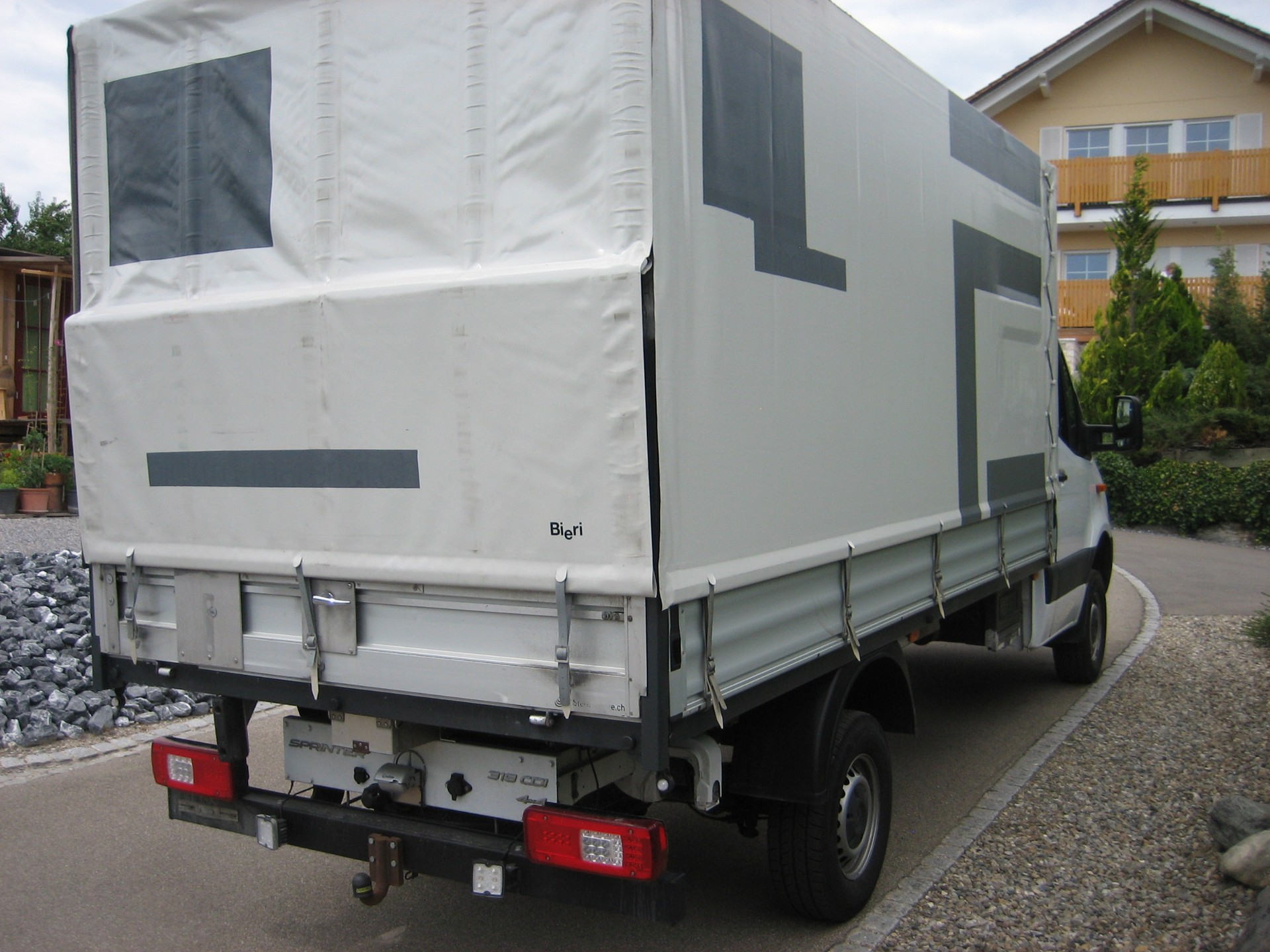 MERCEDES-BENZ Sprinter 319 CDI Lang 9G-TRONIC 4x4-image-1