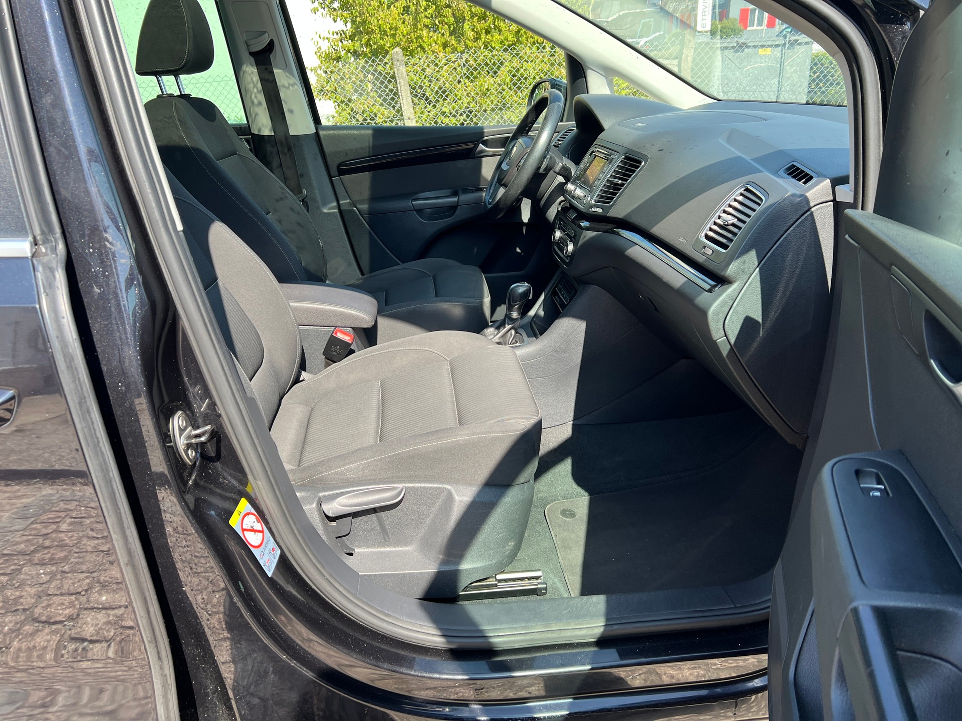 SEAT Alhambra 2.0 TDI DSG Frisch ab MFK-image-9