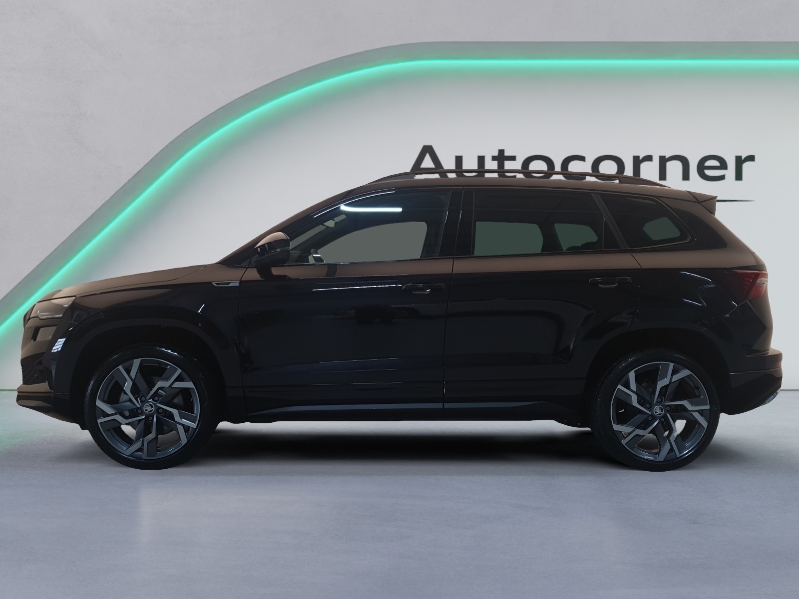 SKODA Karoq 1.5 TSI SportLine DSG-image-1