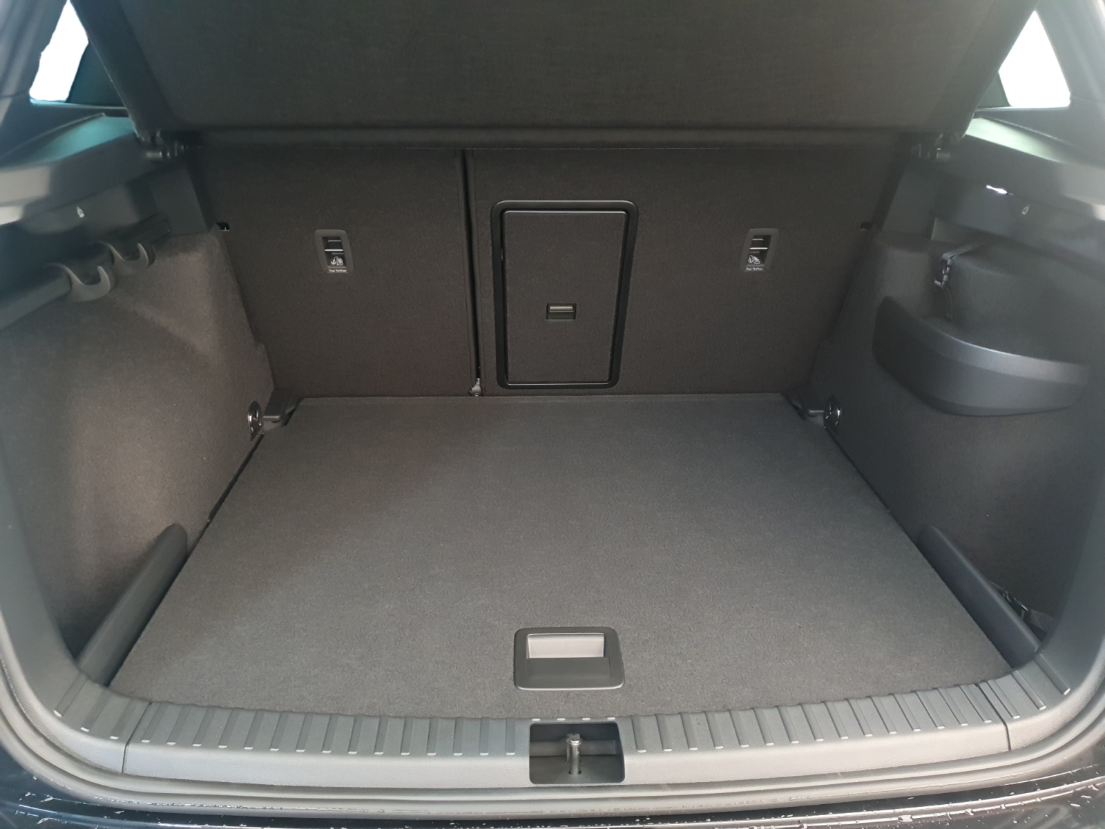 SKODA Karoq 1.5 TSI SportLine DSG-image-11