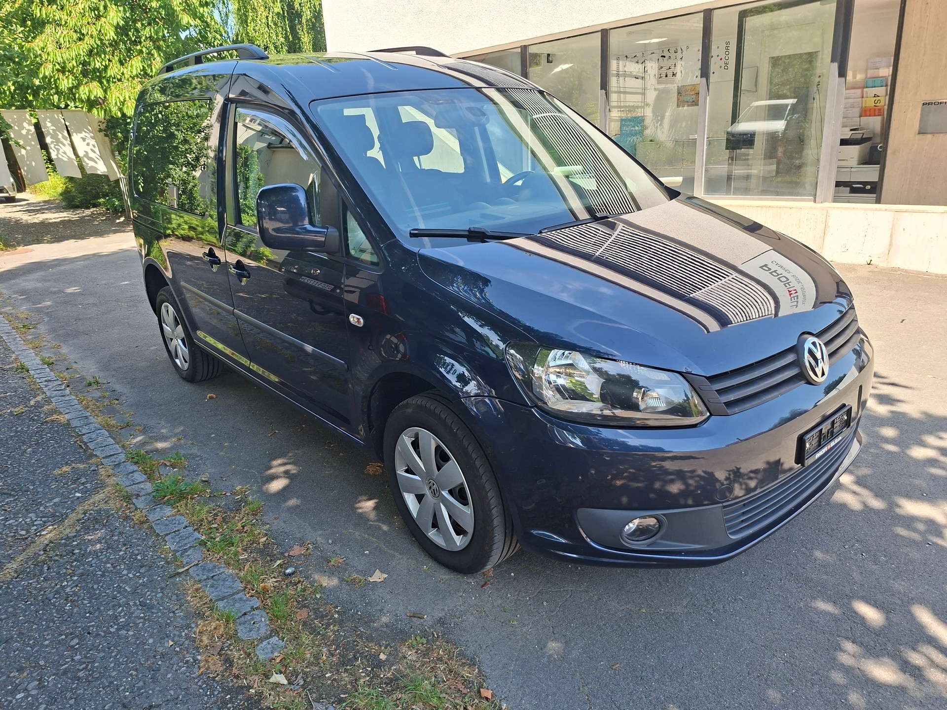 VW VW CADDY 2.0 TDI 140PS 4X4 4MOTION DSG COMPACT CAMPER 5SITZE-image-0