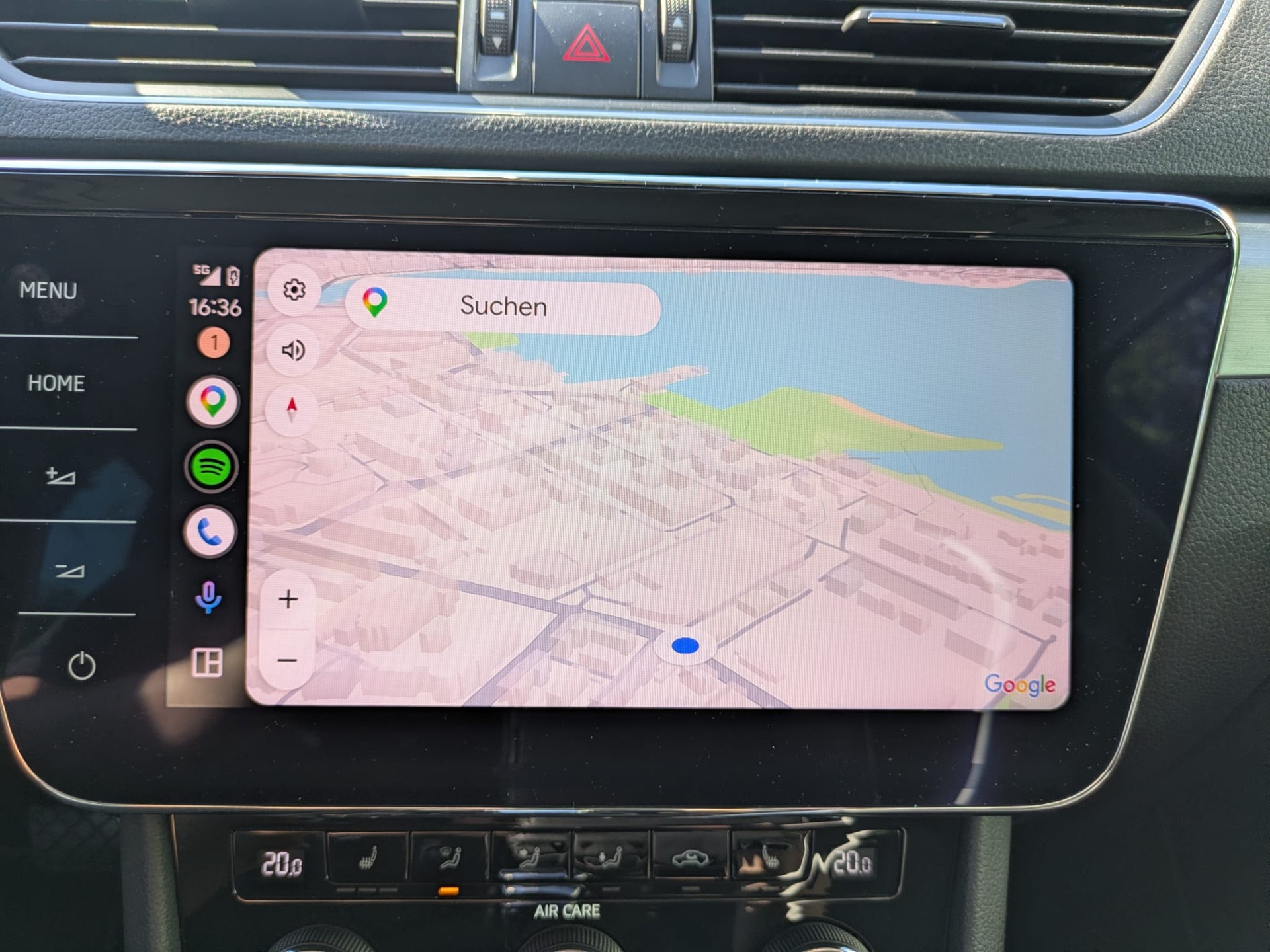 SKODA Superb Combi 2.0 TDi Ambition 4x4 DSG-image-20