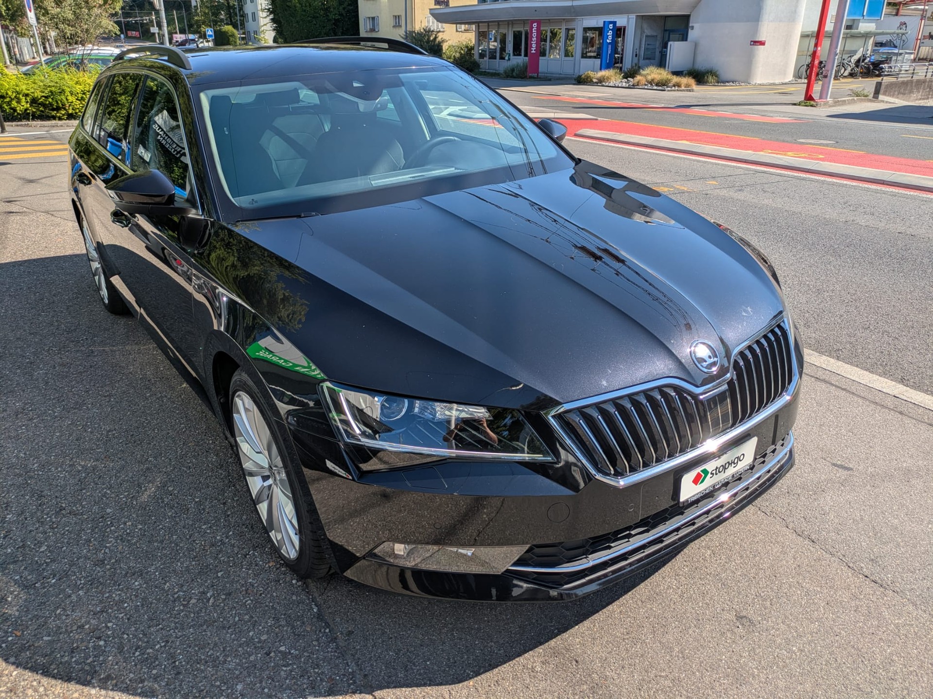 SKODA Superb Combi 2.0 TDi Ambition 4x4 DSG-image-3