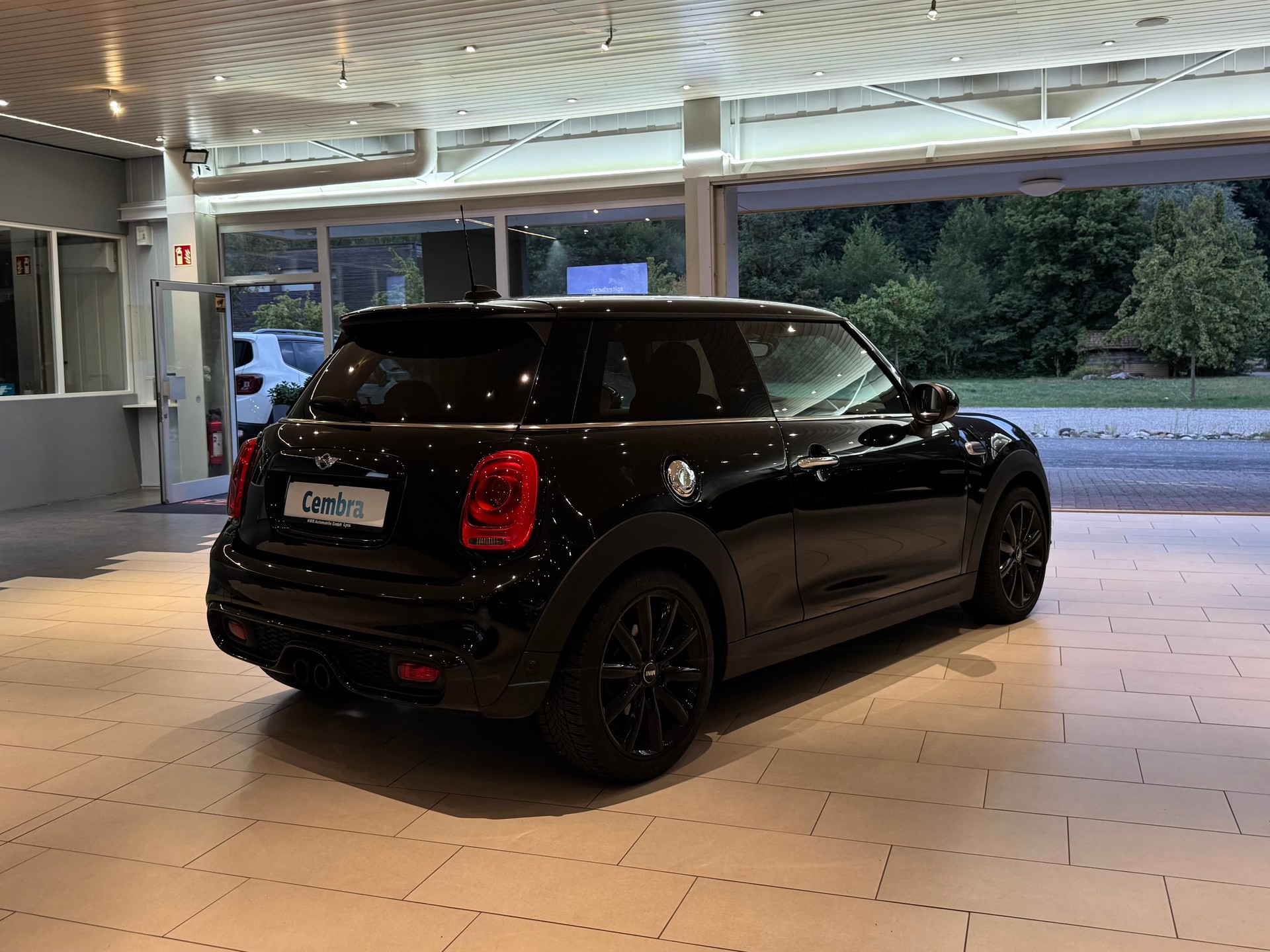 MINI Cooper S Steptronic-image-3