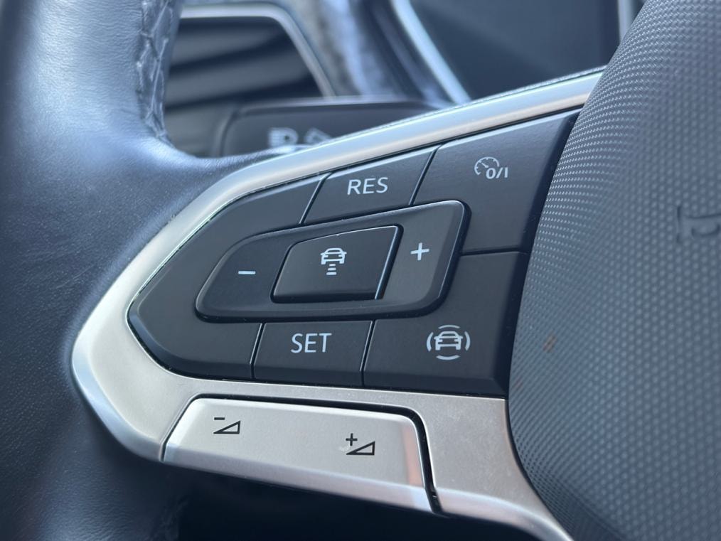VW T-Cross 1.5 TSi EVO ACT Style-image-4