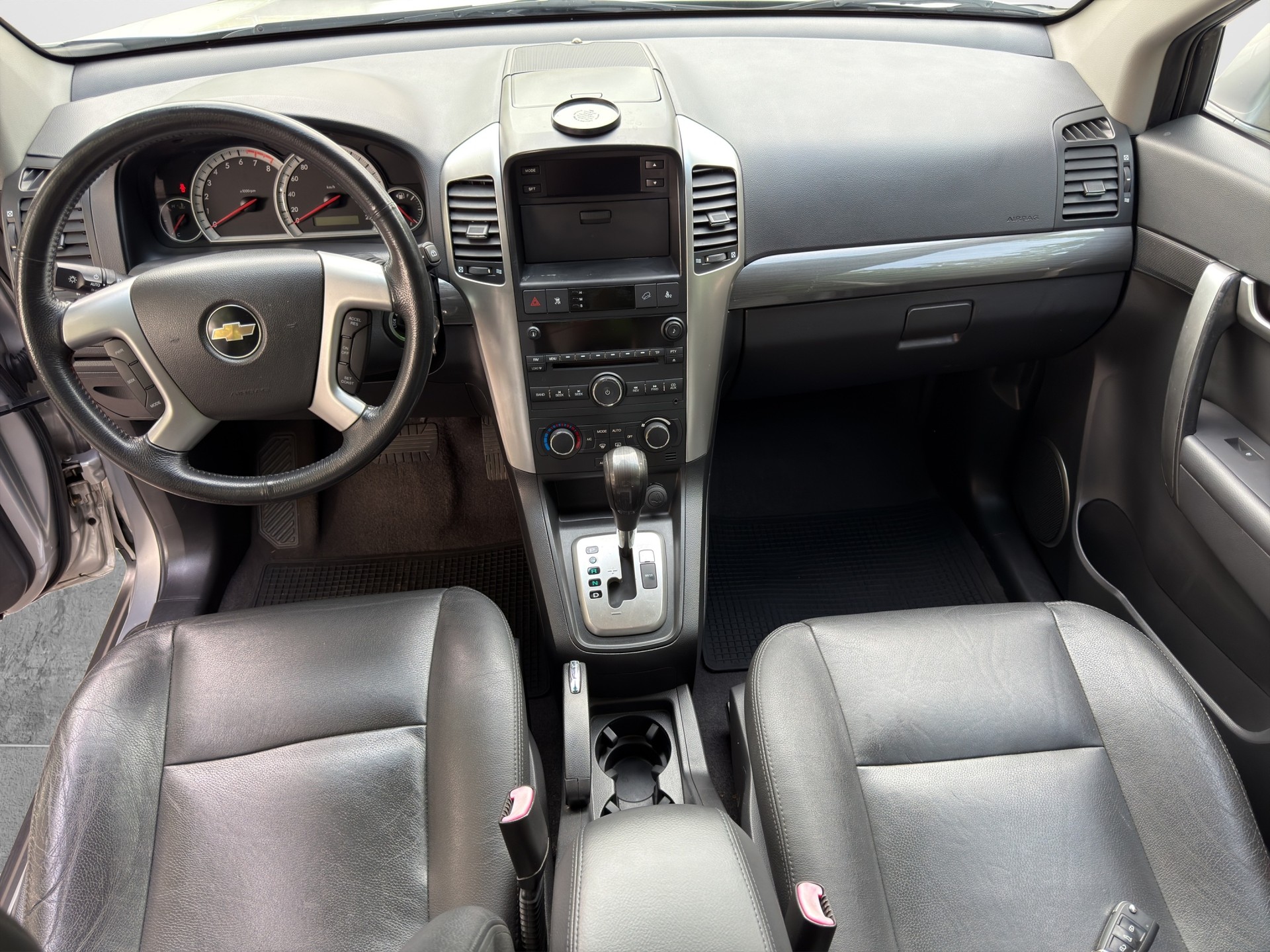 CHEVROLET Captiva 3.2 V6 LT Executive 4WD Automatic-image-11