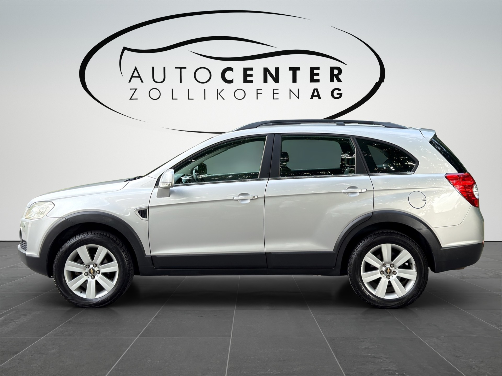 CHEVROLET Captiva 3.2 V6 LT Executive 4WD Automatic-image-4