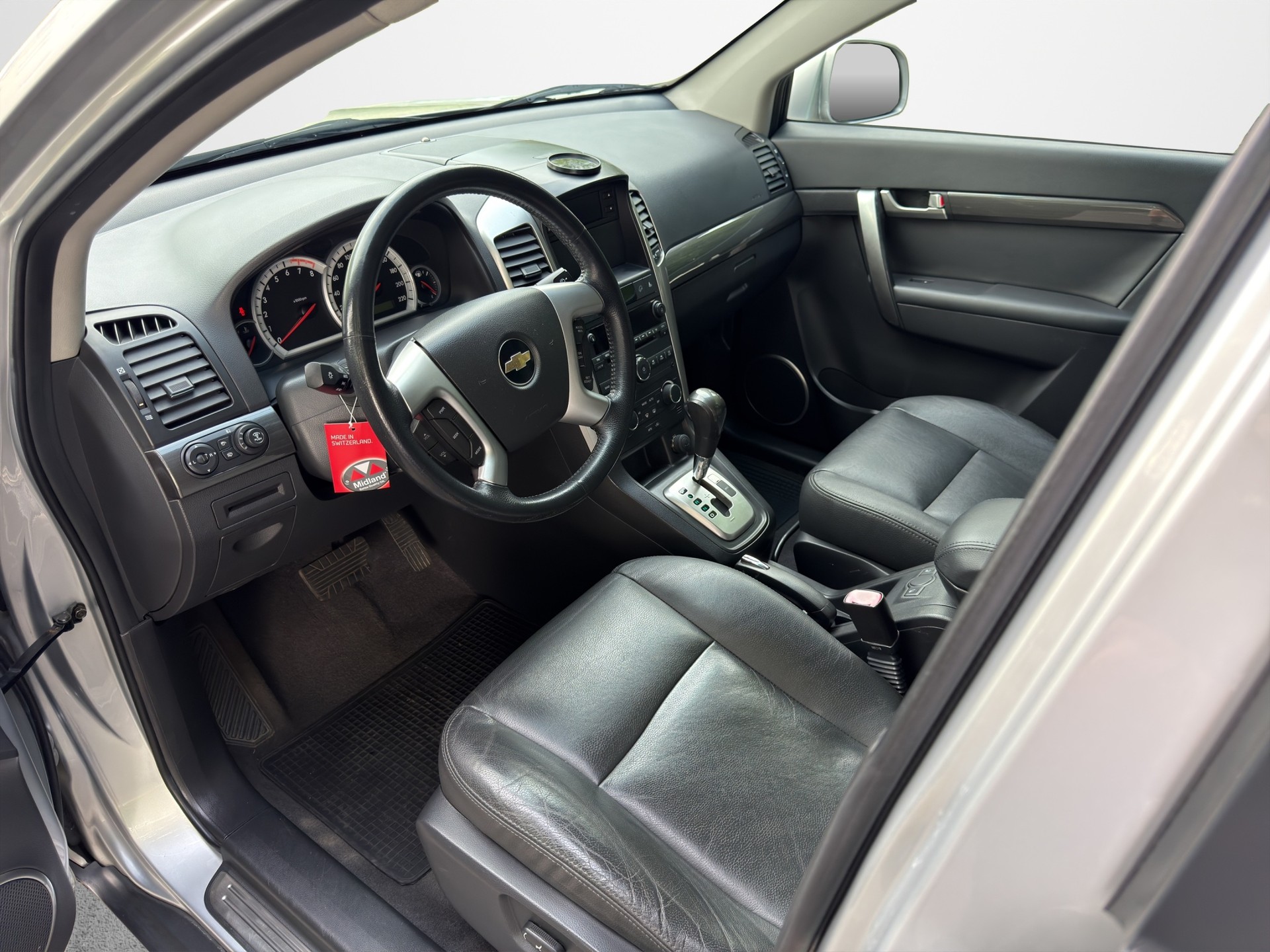 CHEVROLET Captiva 3.2 V6 LT Executive 4WD Automatic-image-8