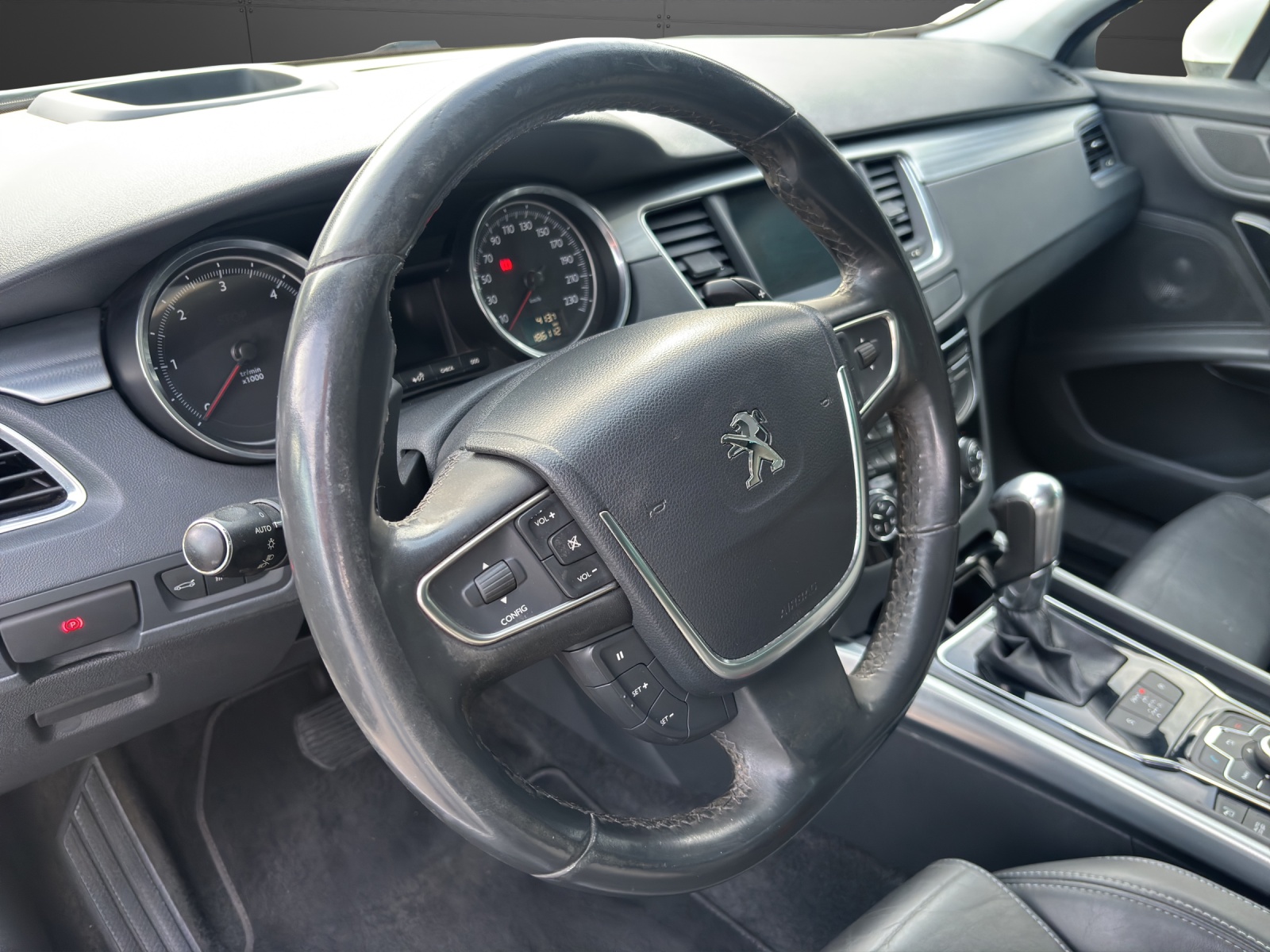 PEUGEOT 508 SW 2.2 HDI GT Automatic-image-5