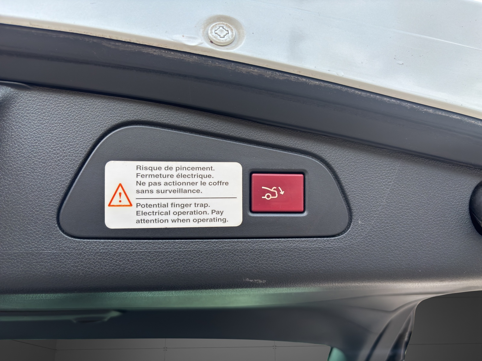 PEUGEOT 508 SW 2.2 HDI GT Automatic-image-13
