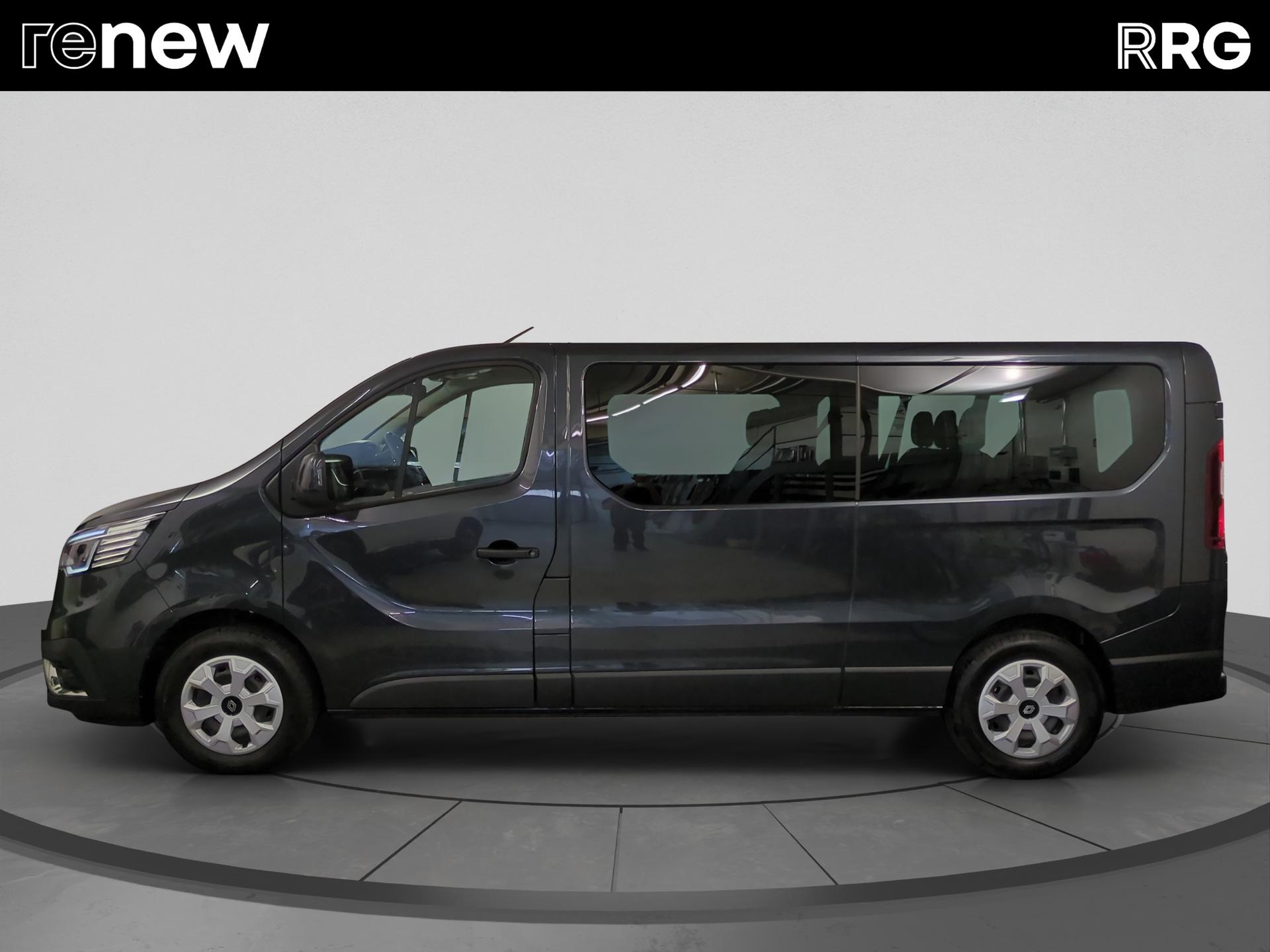 RENAULT Trafic Blue dCi 150 Passenger Techno-image-5