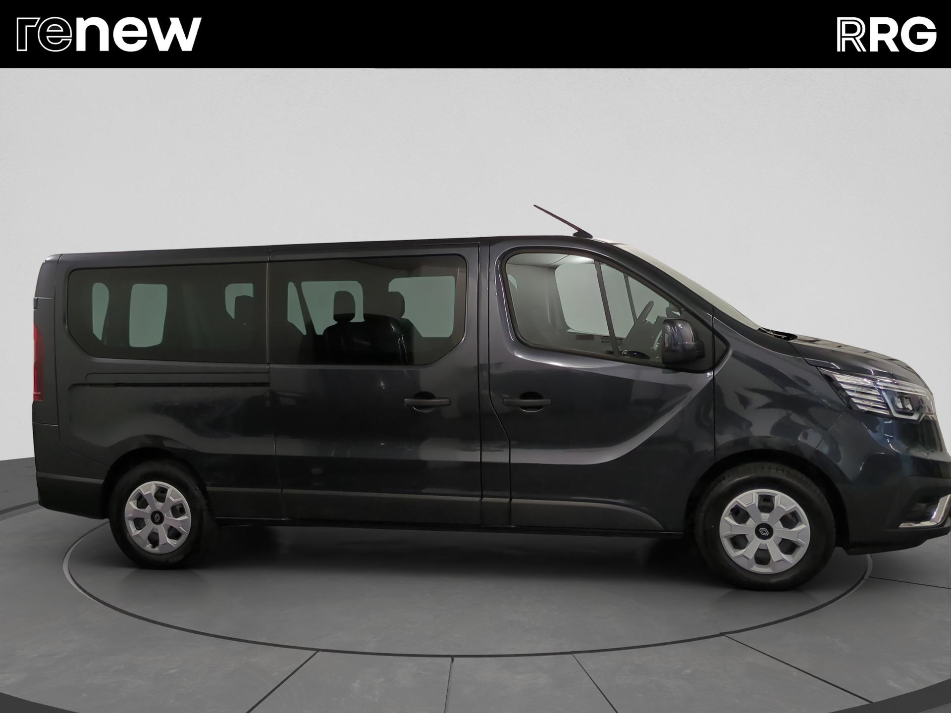 RENAULT Trafic Blue dCi 150 Passenger Techno-image-1