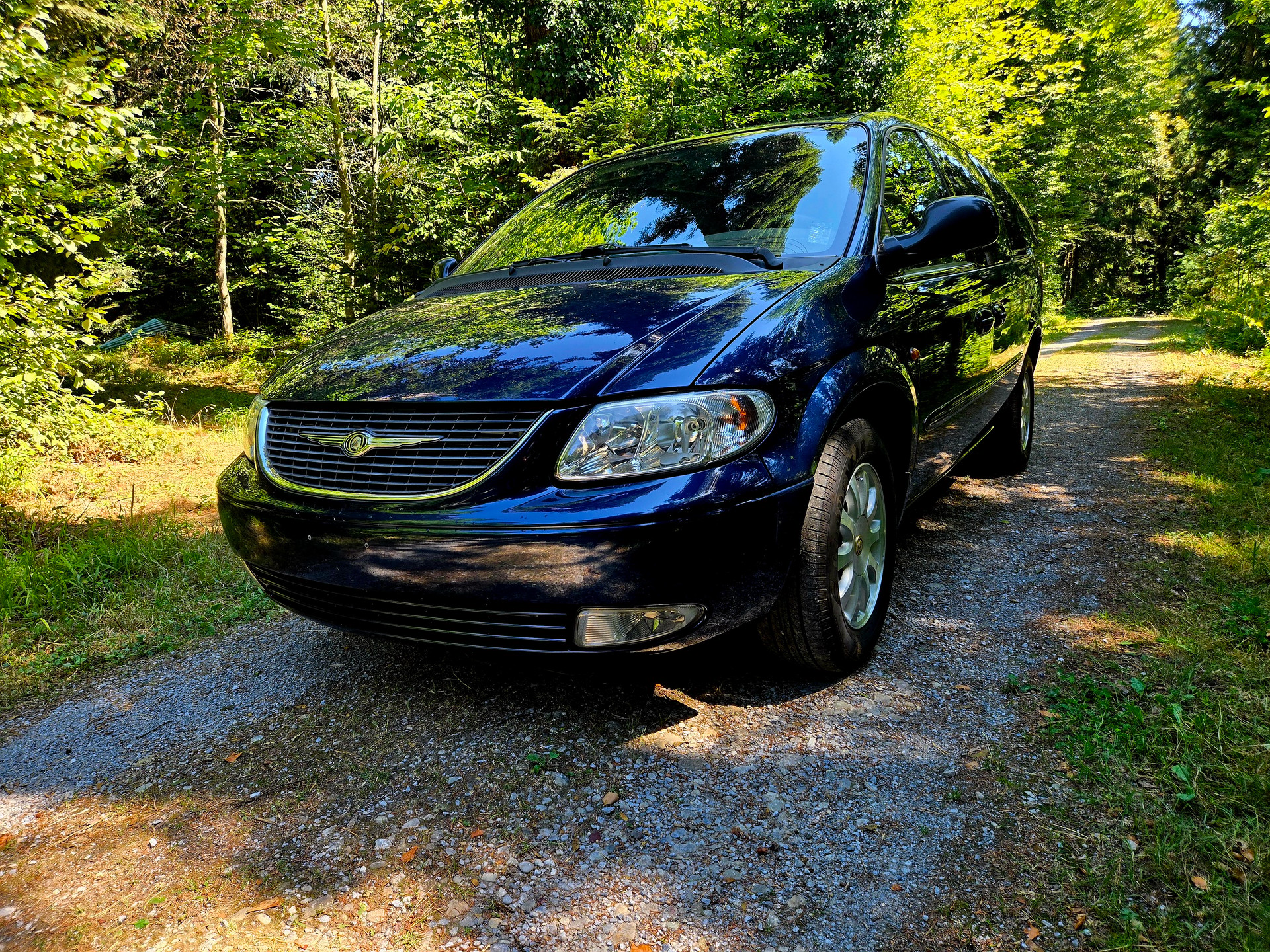 CHRYSLER Grand Voyager 3.3 LX-image-8