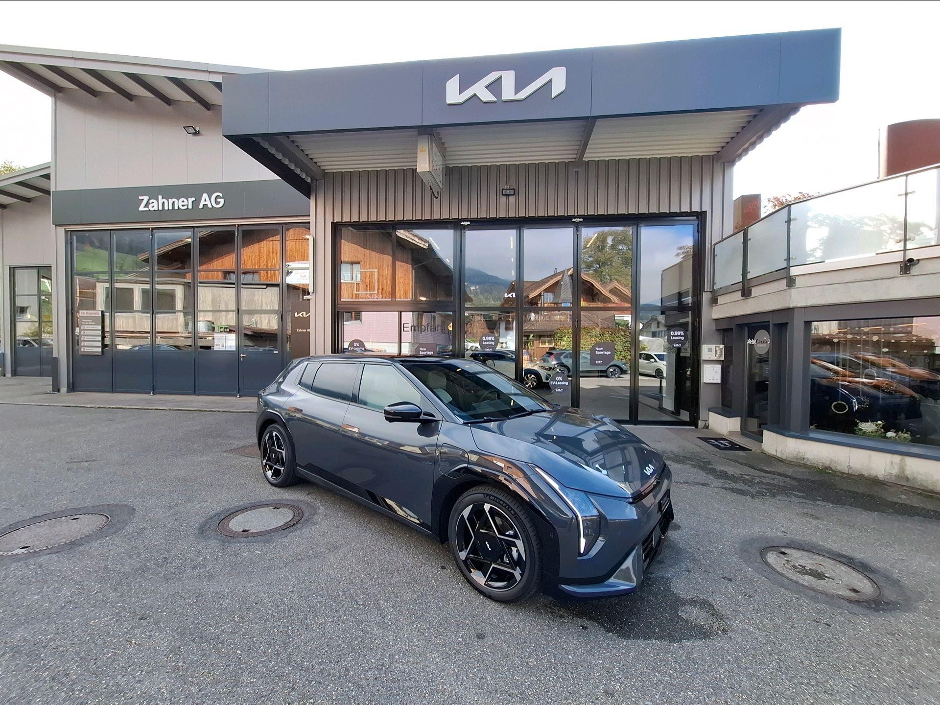 KIA EV4 81 kWh GT-Line-image-1