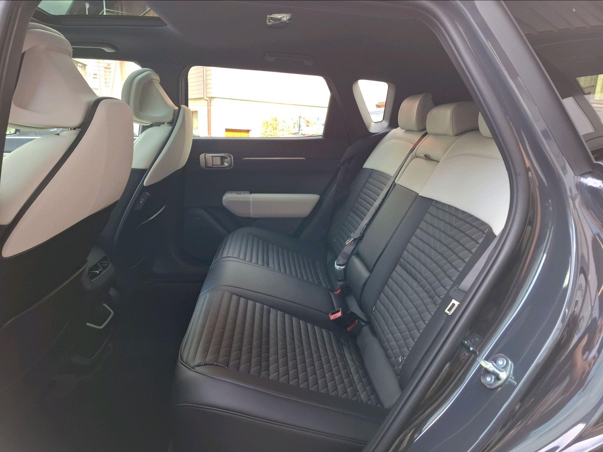 KIA EV4 81 kWh GT-Line-image-7