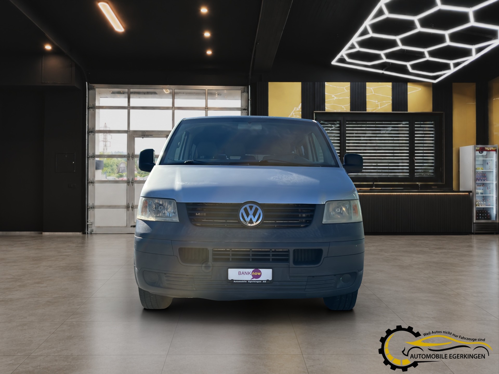 VW T5 Caravelle Trend 2.5TDI PD 4M-image-1