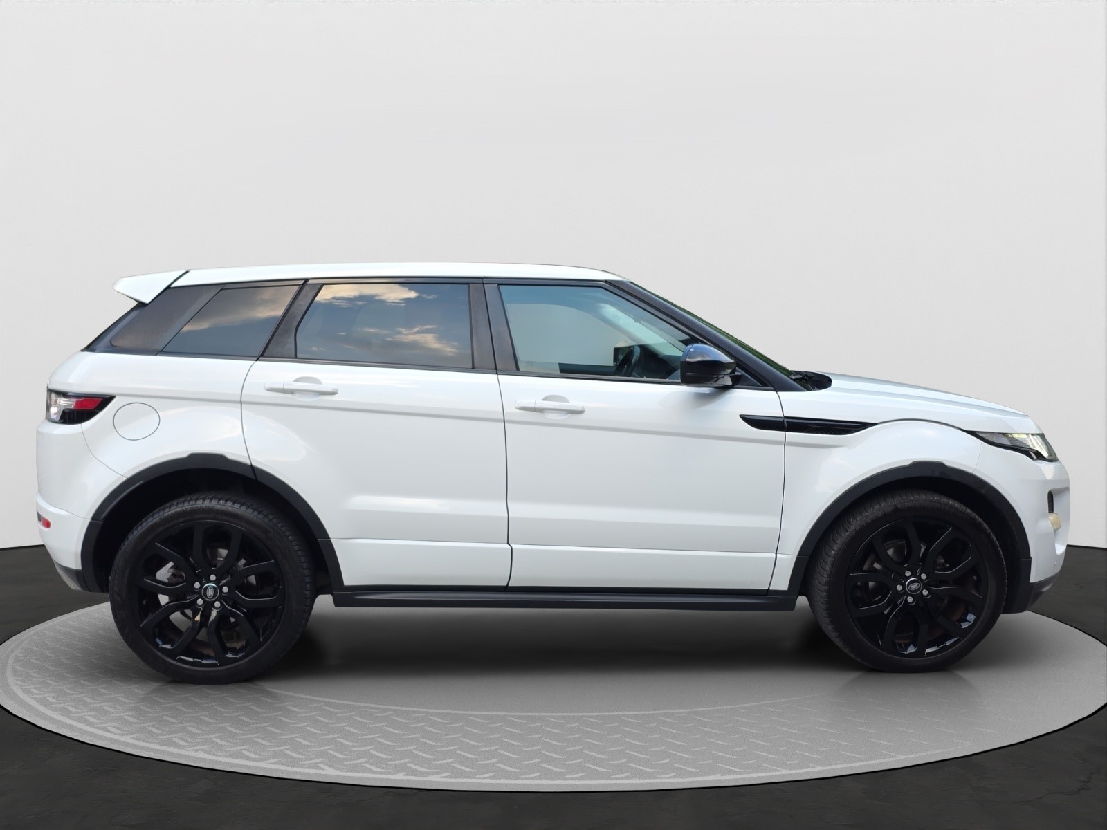LAND ROVER Range Rover Evoque 2.2 SD4 Prestige AT9-image-3