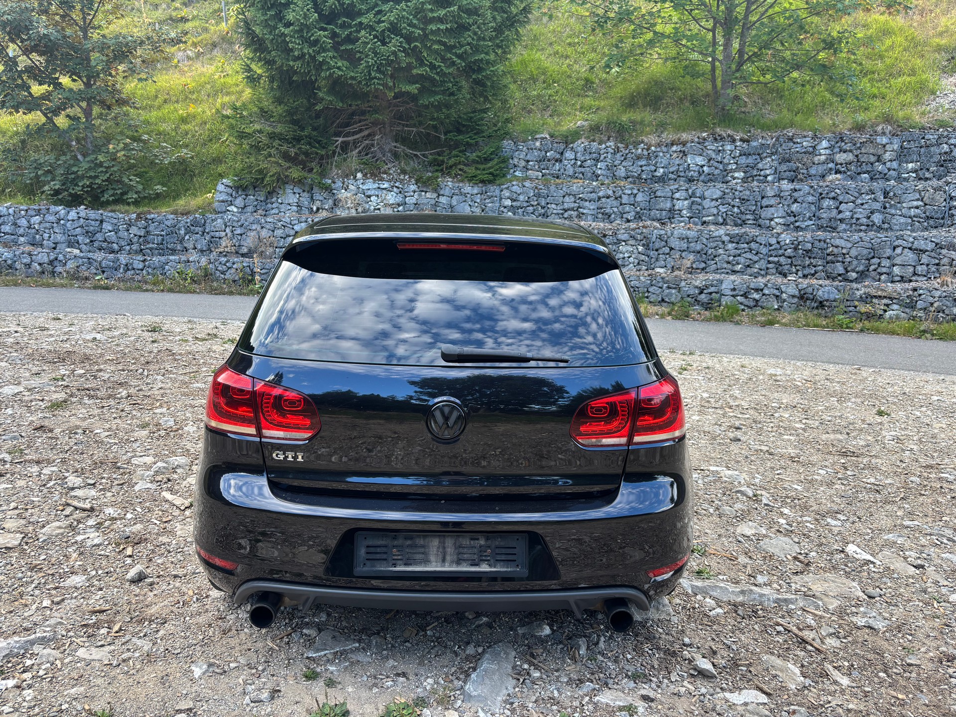 VW 2.0 TSI GTI-image-3