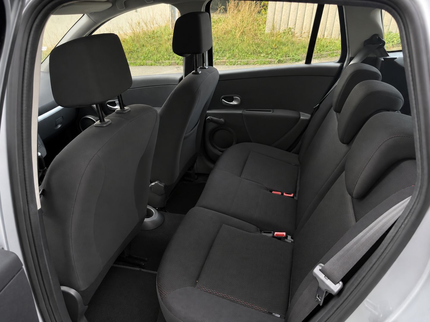 RENAULT Clio Grandtour 1.2 16V Turbo Expression-image-13