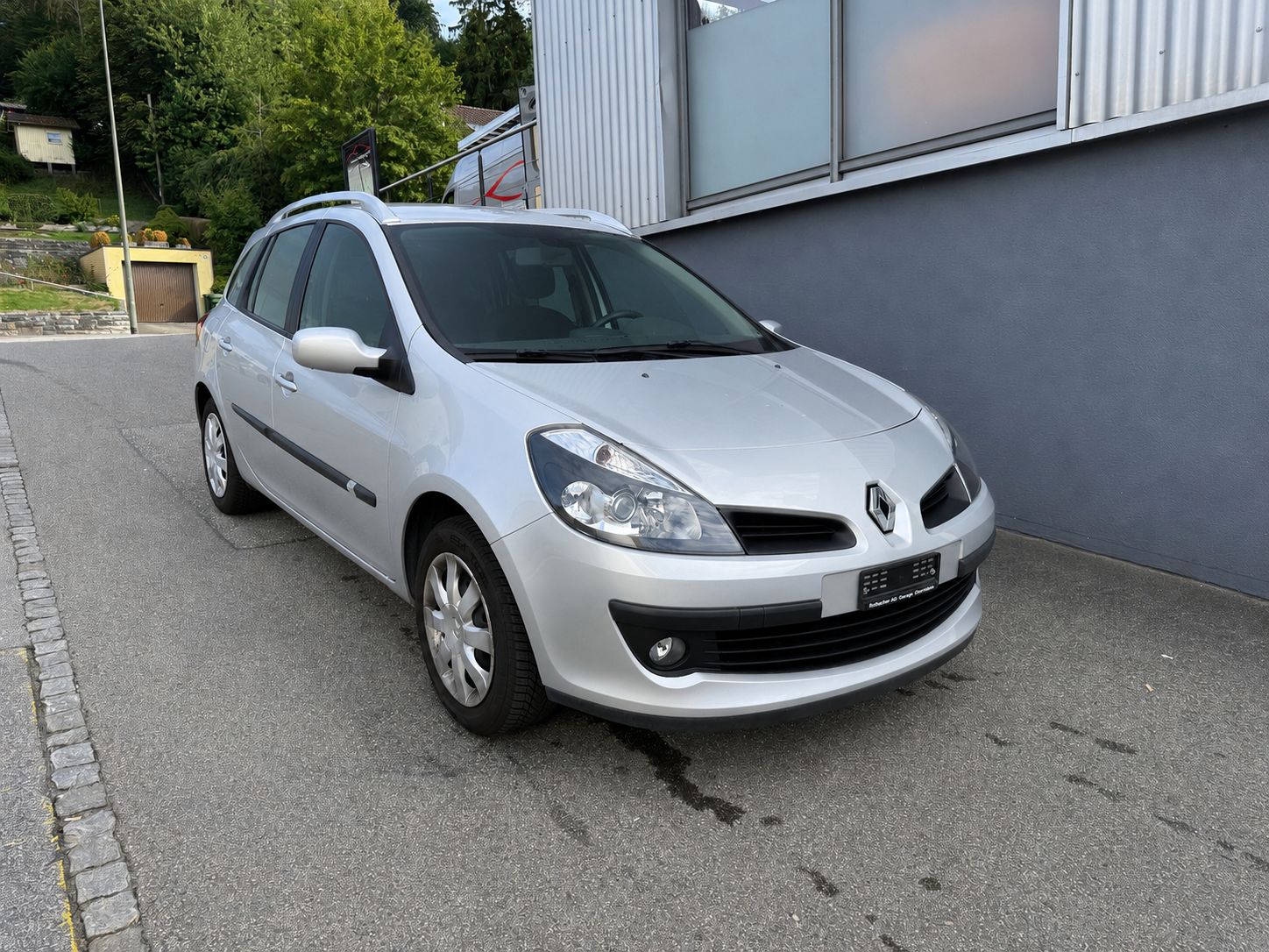 RENAULT Clio Grandtour 1.2 16V Turbo Expression-image-0