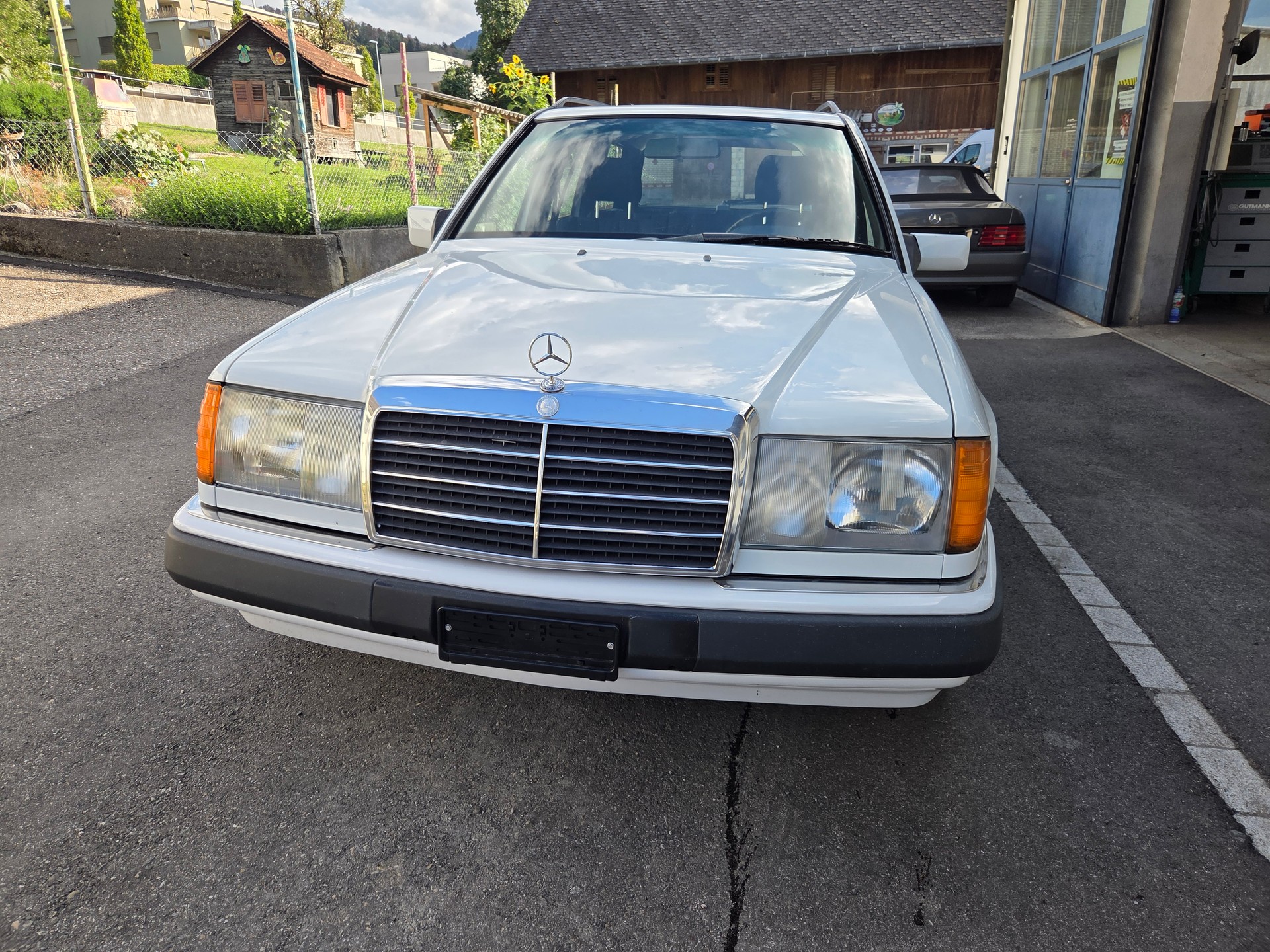 MERCEDES-BENZ 250 TD-image-0